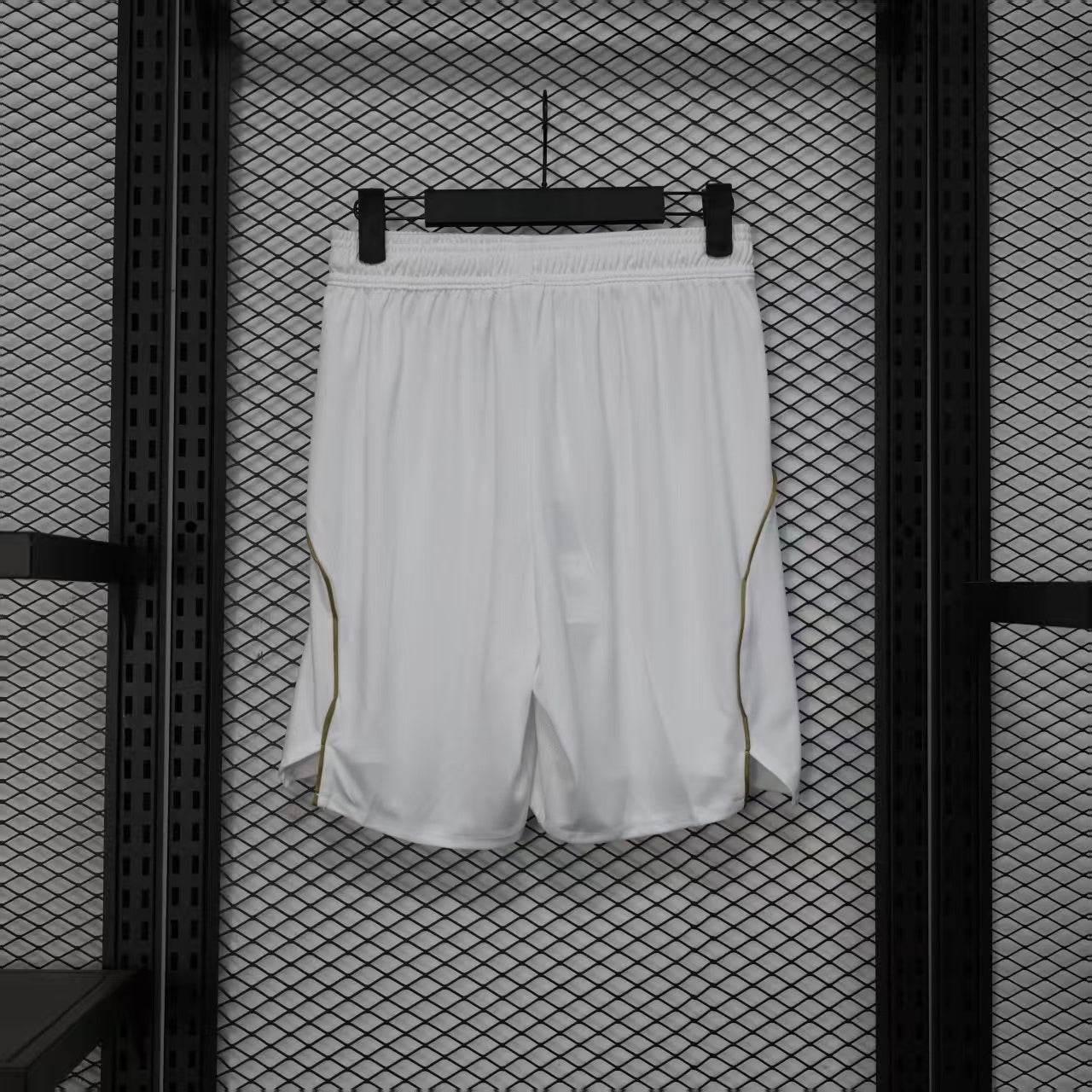 ASTON VILLA SHORT l 25/26 - ZonaCamisetas