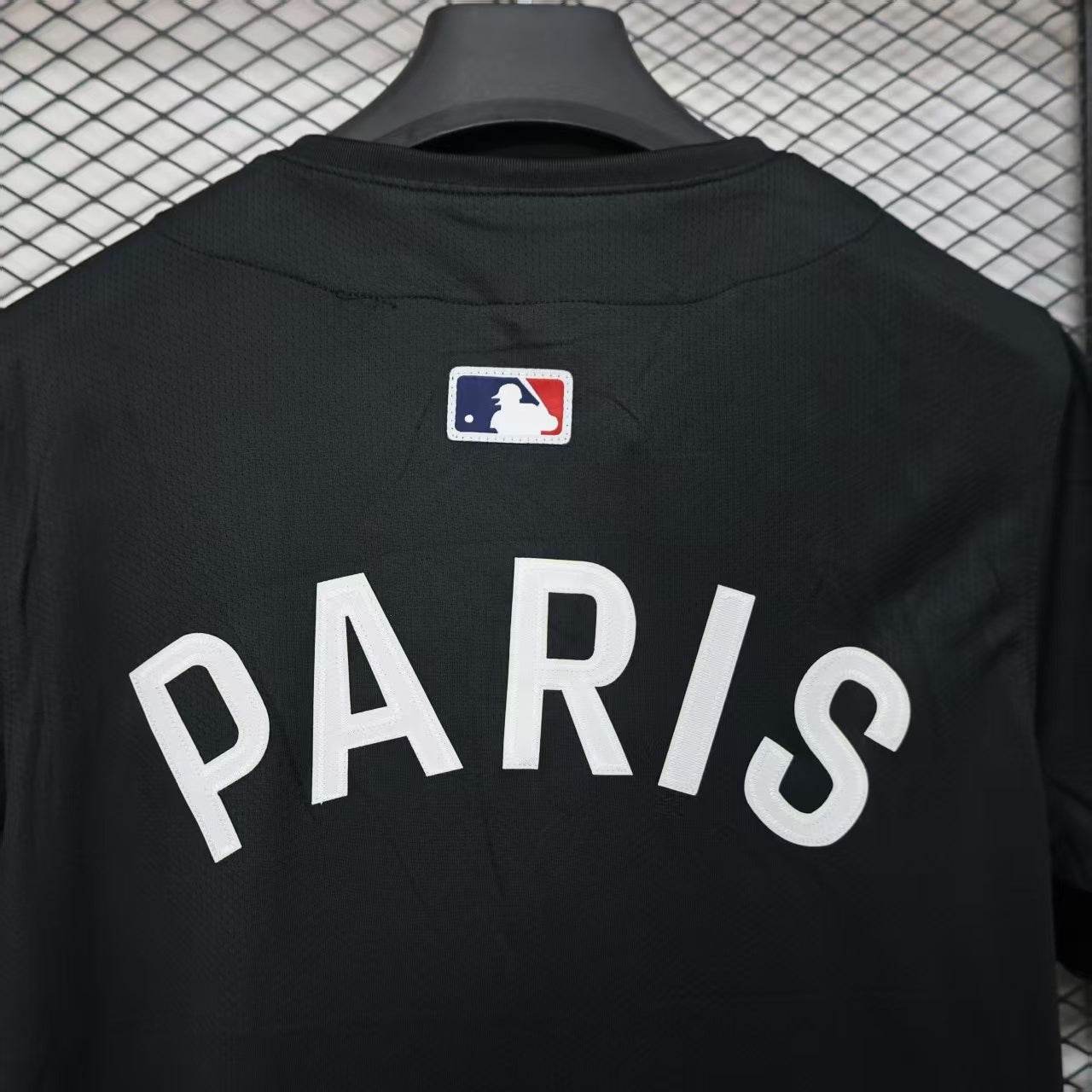 CAMISETA PSG II EDICIÓN MLB (VERSIÓN FAN) - ZonaCamisetas