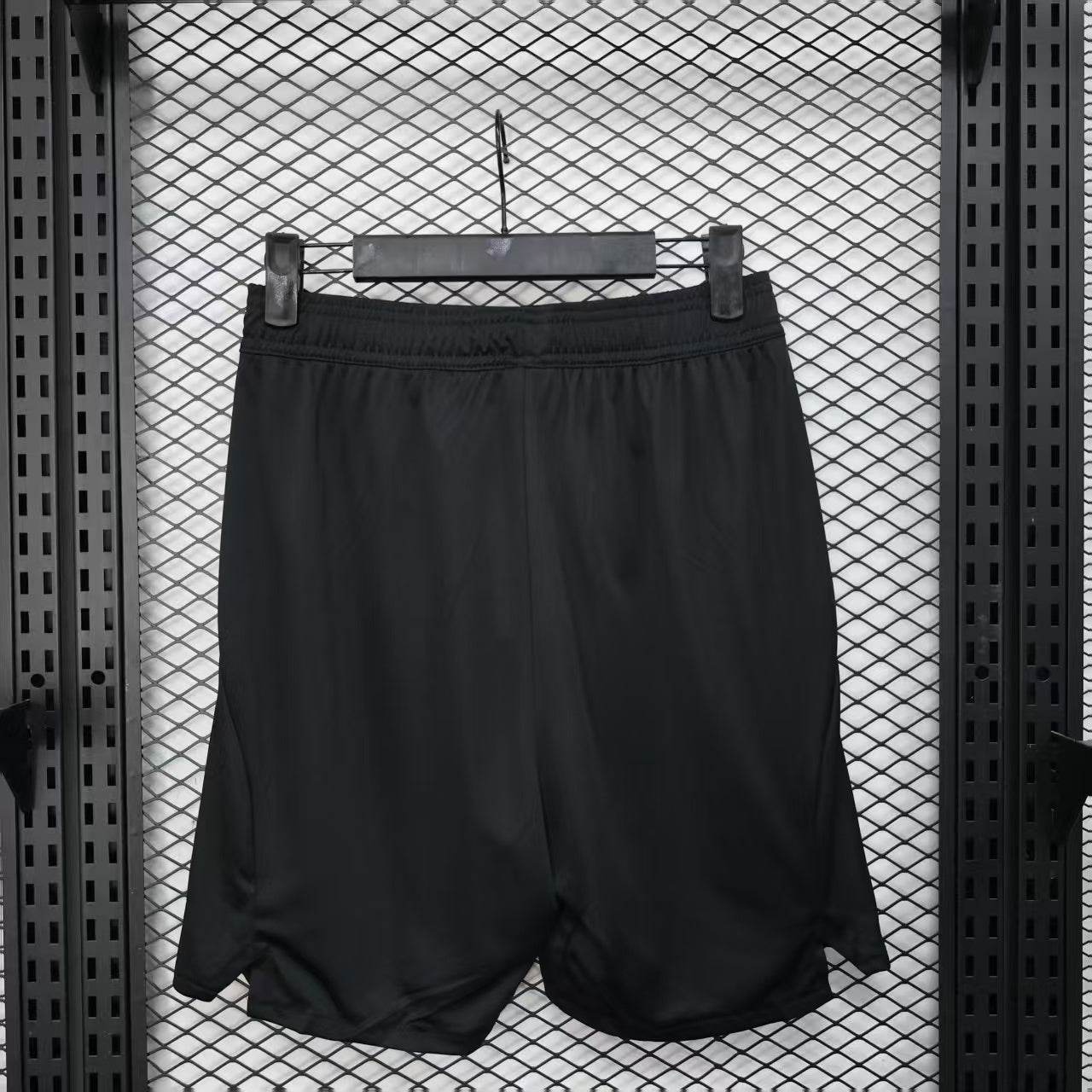 MANCHESTER UNITED SHORT IIl 25/26 - ZonaCamisetas