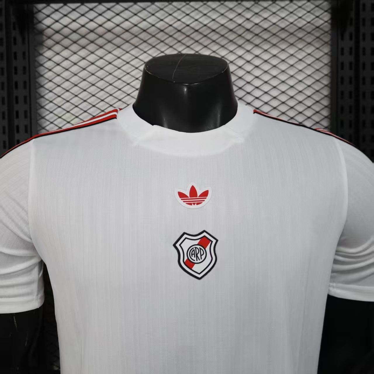 CAMISETA RIVER PLATE ICON 25/26 HOMBRE (VERSIÓN JUGADOR)
