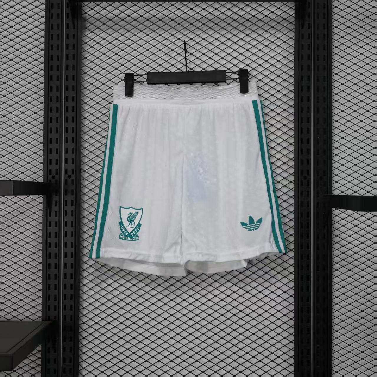 LIVERPOOL SHORT IlI 25/26 - ZonaCamisetas