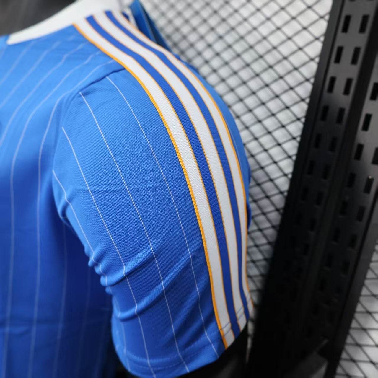 CAMISETA REAL MADRID ICON 25/26 (VERSIÓN JUGADOR) - ZonaCamisetas