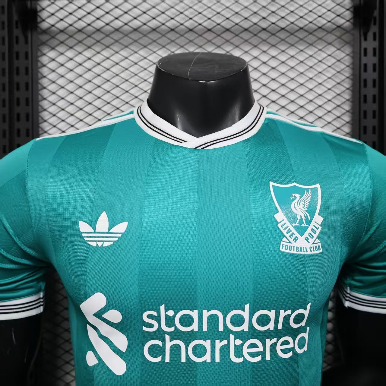 CAMISETA LIVERPOOL III 25/26 HOMBRE (VERSIÓN JUGADOR)