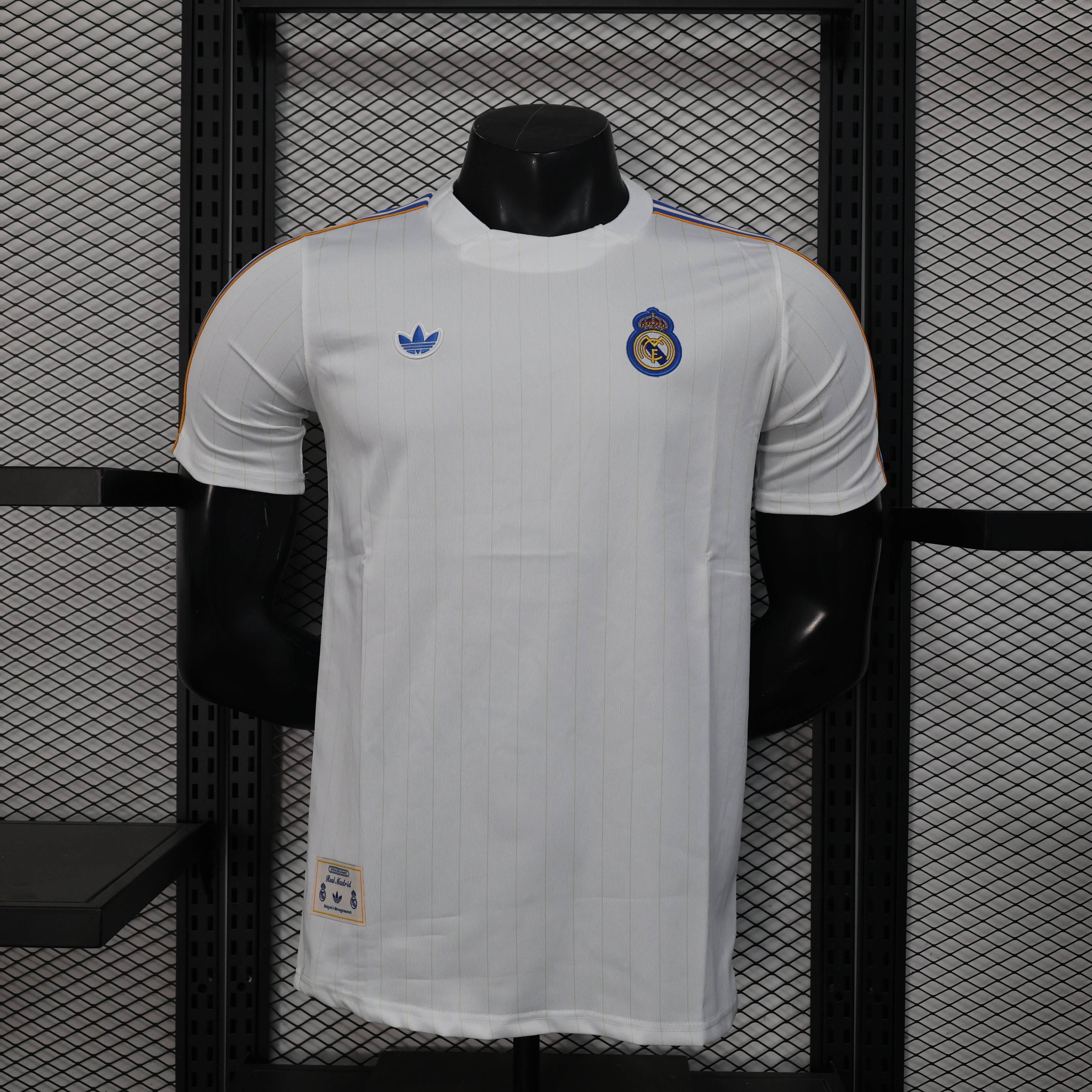 CAMISETA REAL MADRID ICON 25/26 (VERSIÓN JUGADOR) - ZonaCamisetas