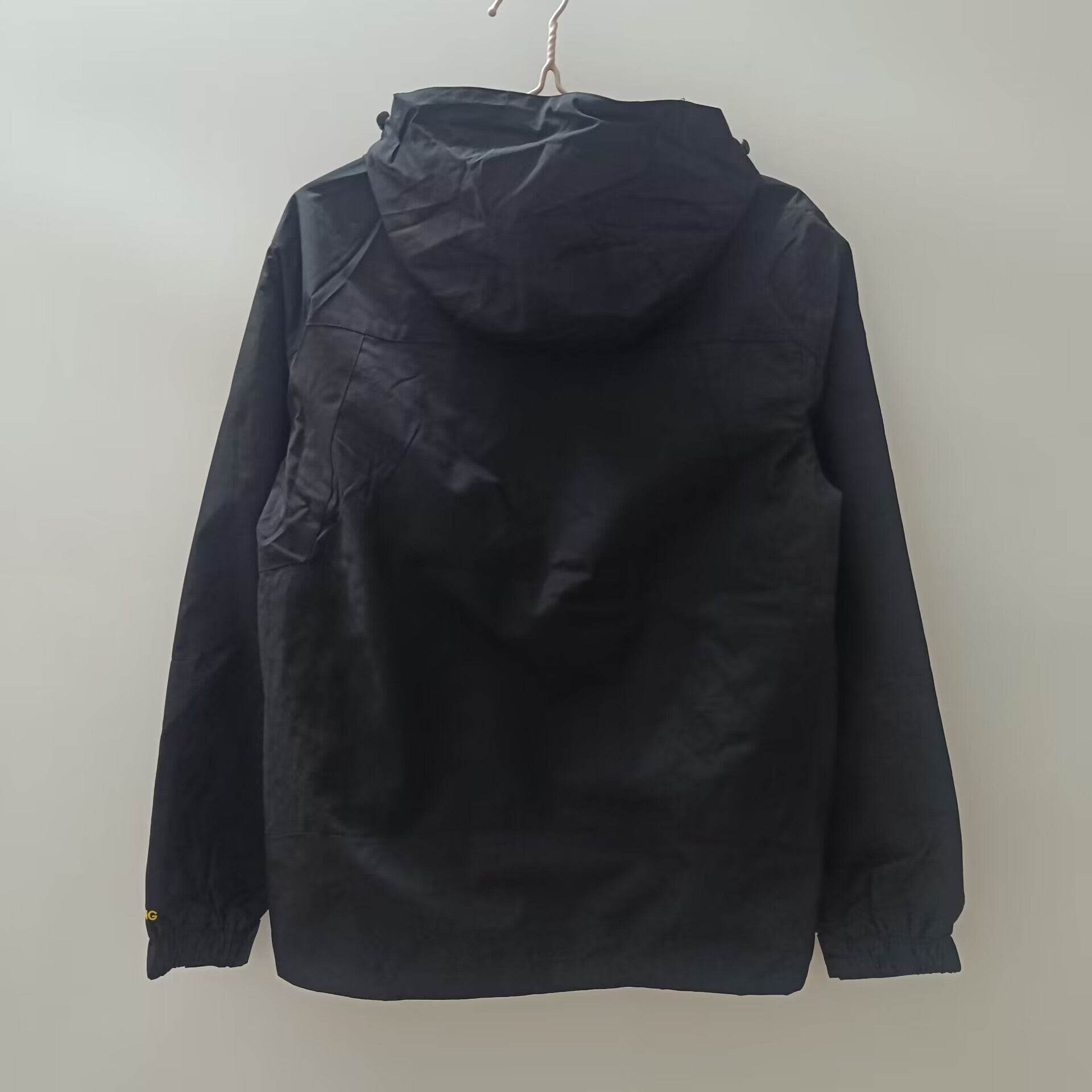 CORTAVIENTO AC MILAN 24/25 - ZonaCamisetas