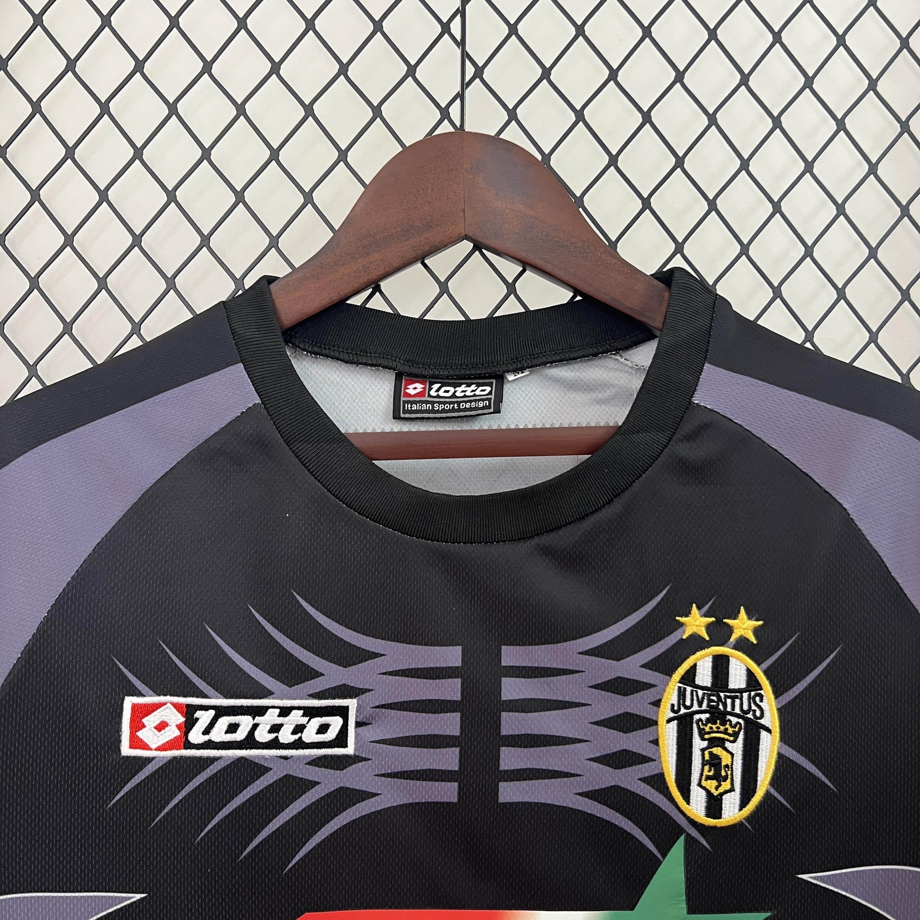 CAMISETA JUVENTUS PORTERO I 01/02 HOMBRE (RETRO) - ZonaCamisetas