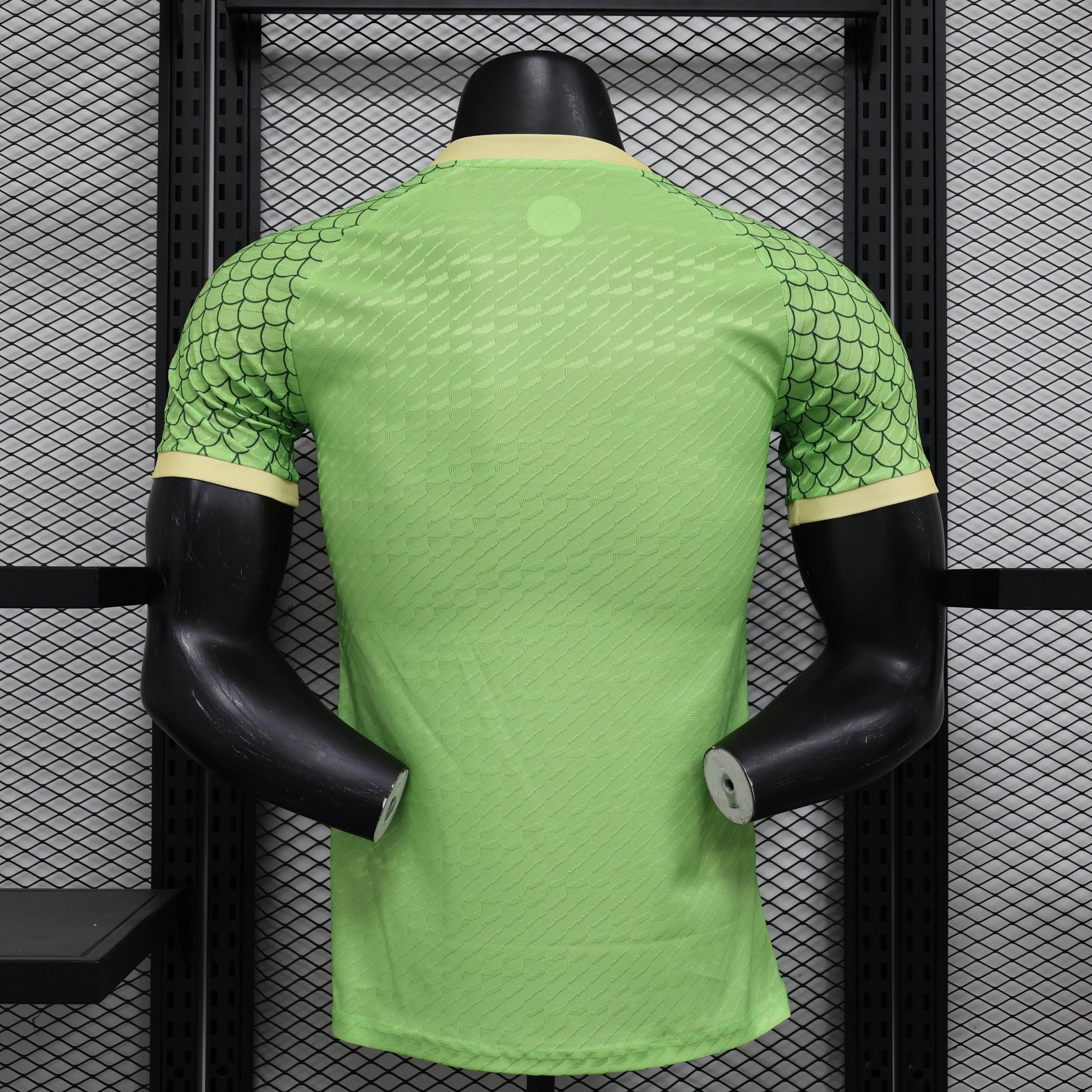 CAMISETA JAPÓN ESPECIAL GOKU lll 24/25 HOMBRE (VERSIÓN JUGADOR) - ZonaCamisetas