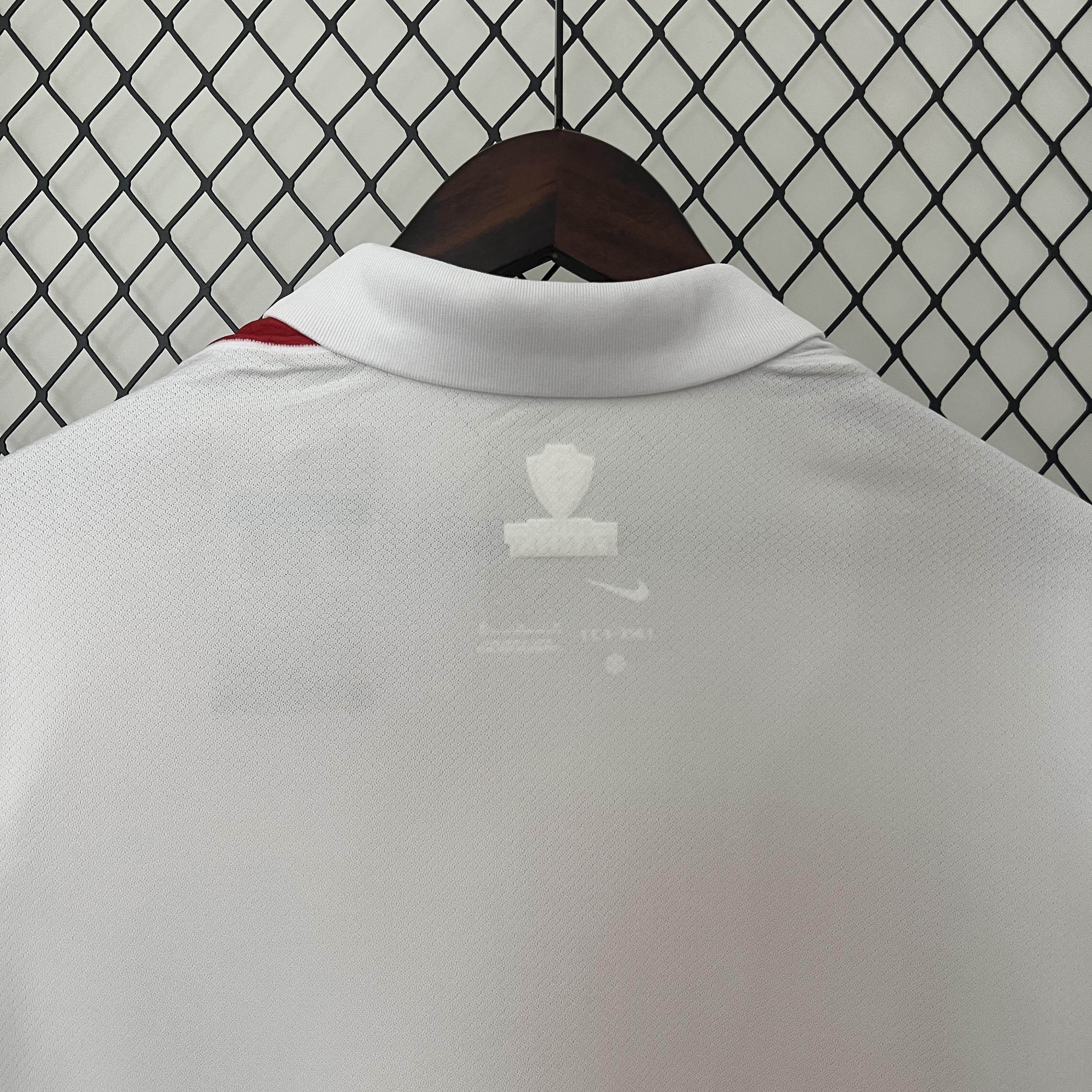 CAMISETA CROACIA I EURO 2024 HOMBRE (VERSIÓN FAN) - ZonaCamisetas