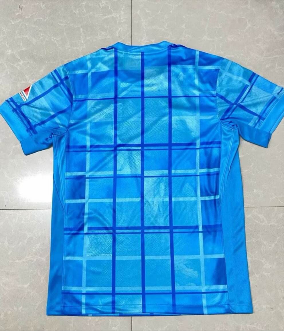 CAMISETA HERTHA BSC I 24/25 HOMBRE (VERSIÓN FAN) - ZonaCamisetas