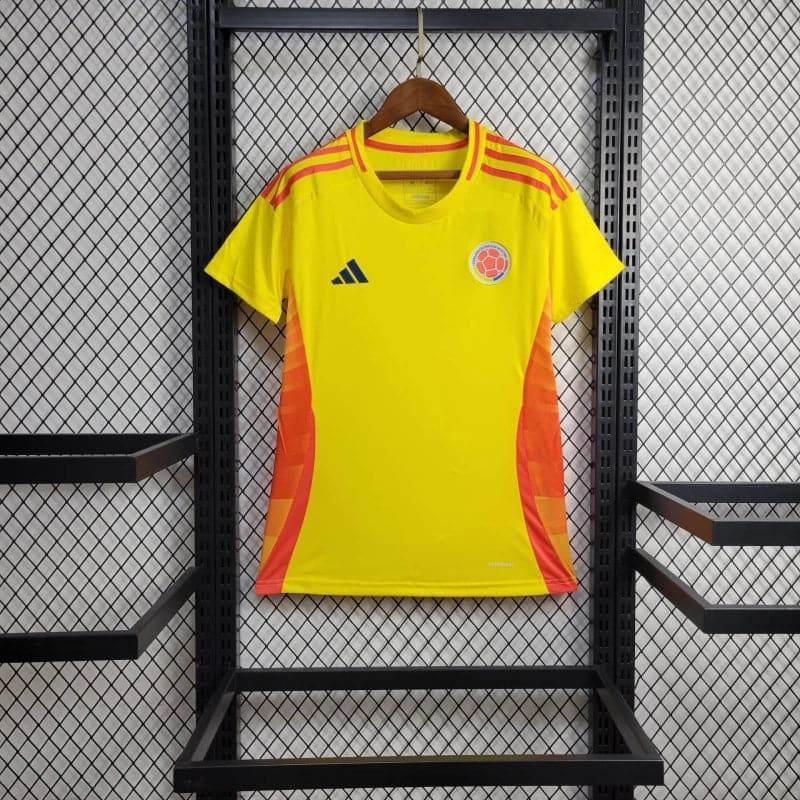 CAMISETA COLOMBIA I 2024 MUJER (VERSIÓN FAN) - ZonaCamisetas