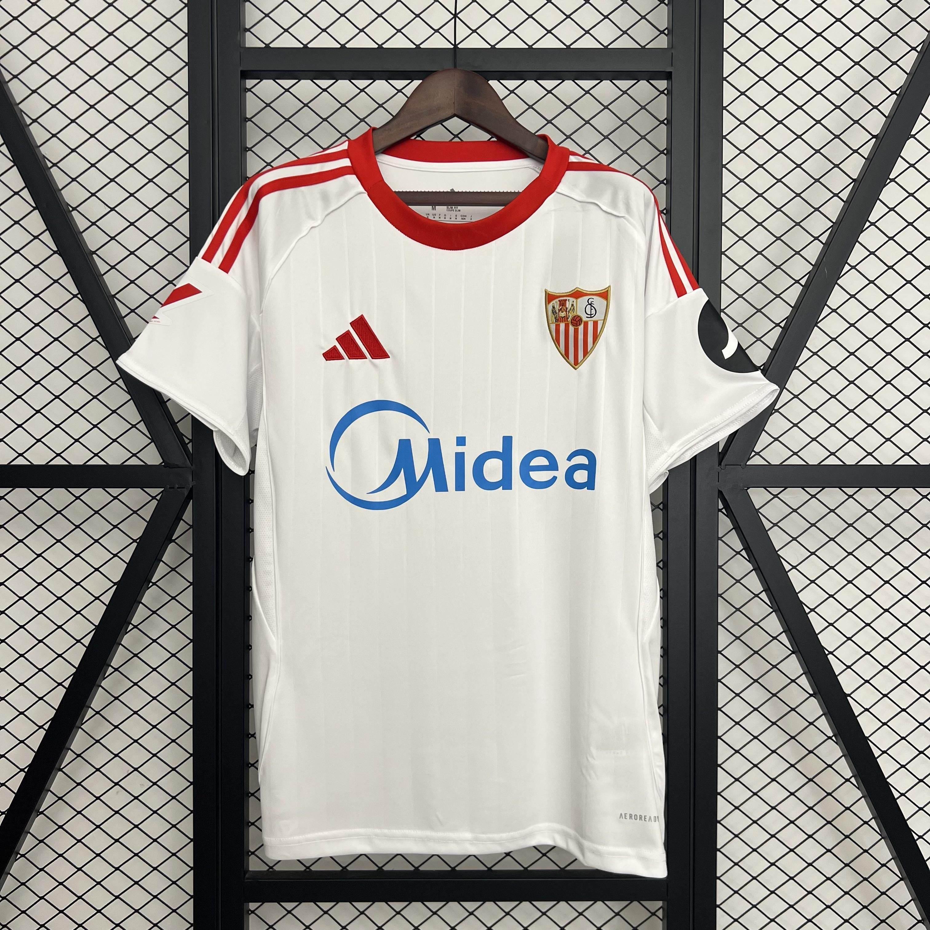 CAMISETA SEVILLA I 25/26 HOMBRE (VERSIÓN FAN) - ZonaCamisetas