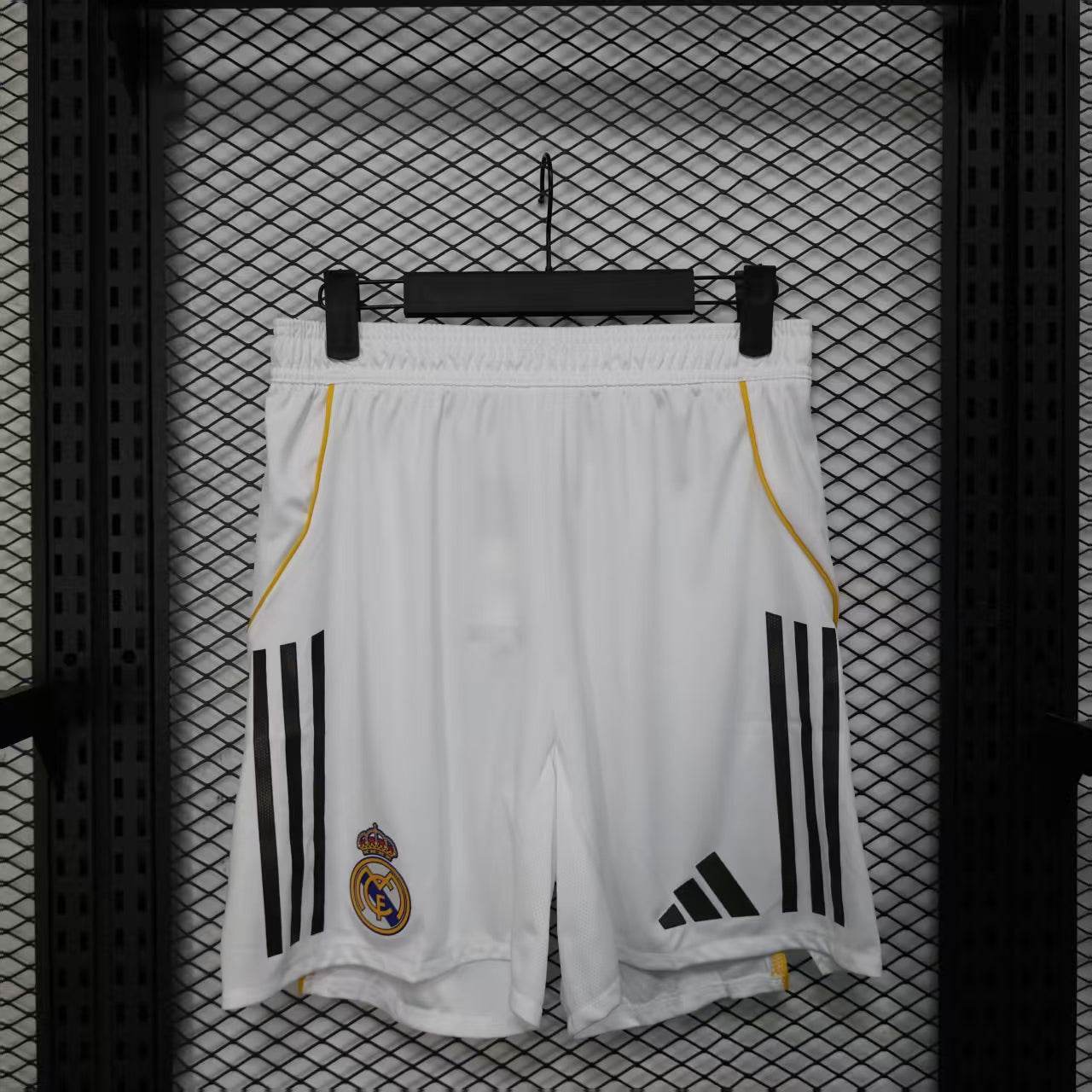REAL MADRID SHORT I 25/26 - ZonaCamisetas