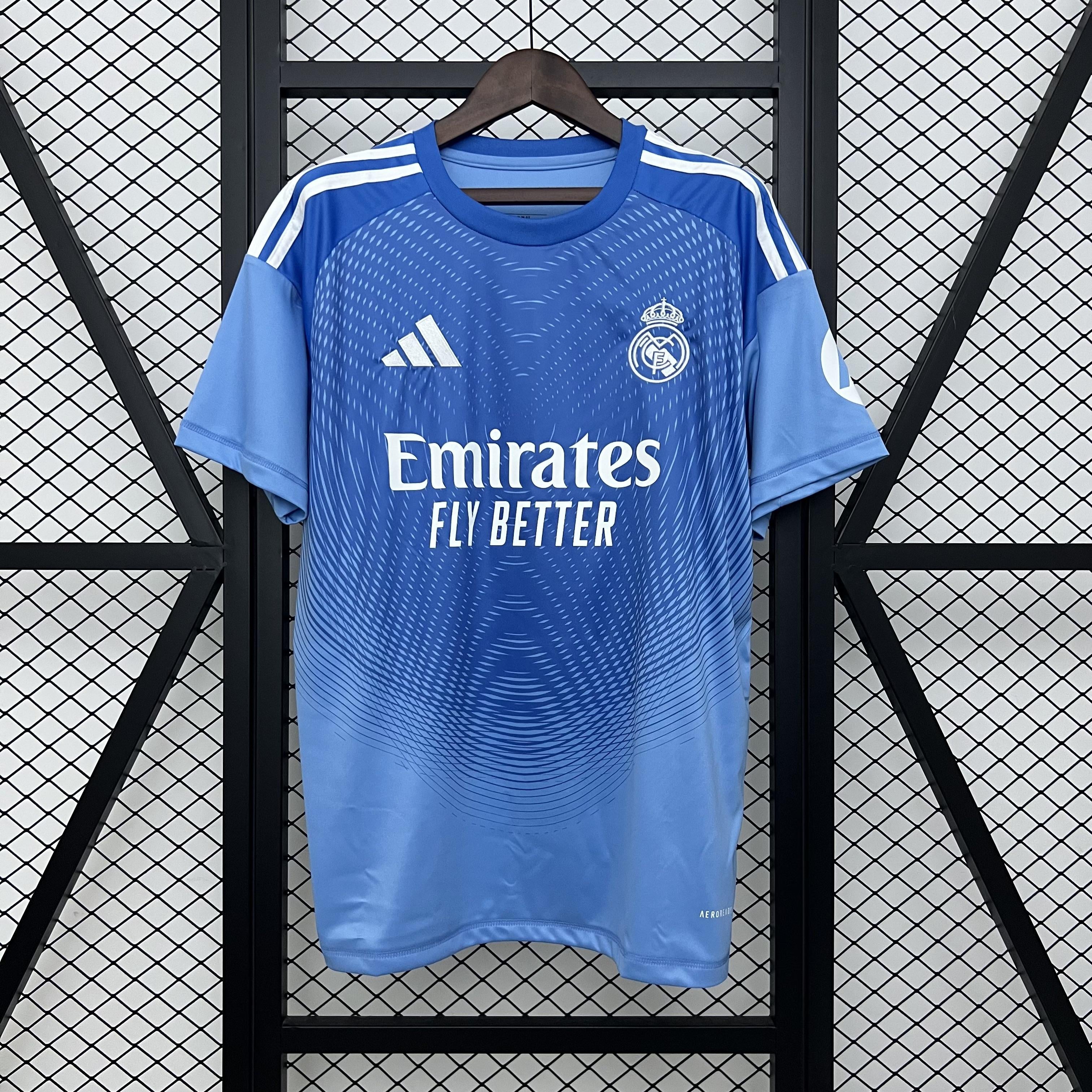 CAMISETA REAL MADRID PORTERO Il 25/26 HOMBRE (VERSIÓN FAN)