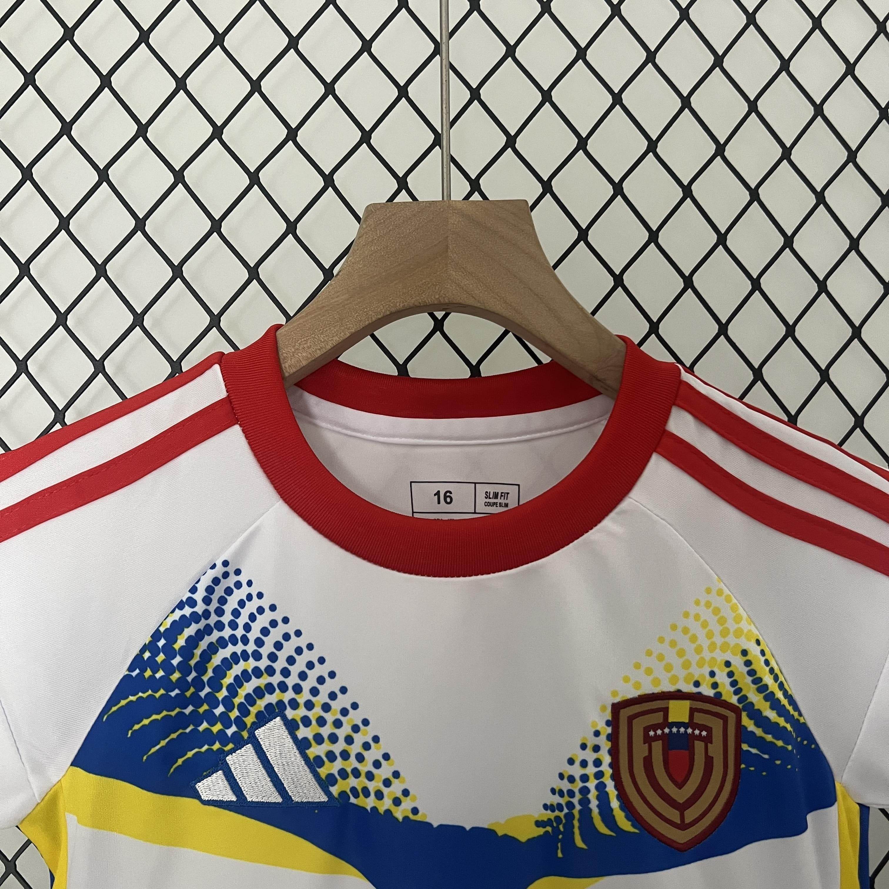CAMISETA VENEZUELA II COPA AMÉRICA 2024 CONJUNTO INFANTIL - ZonaCamisetas