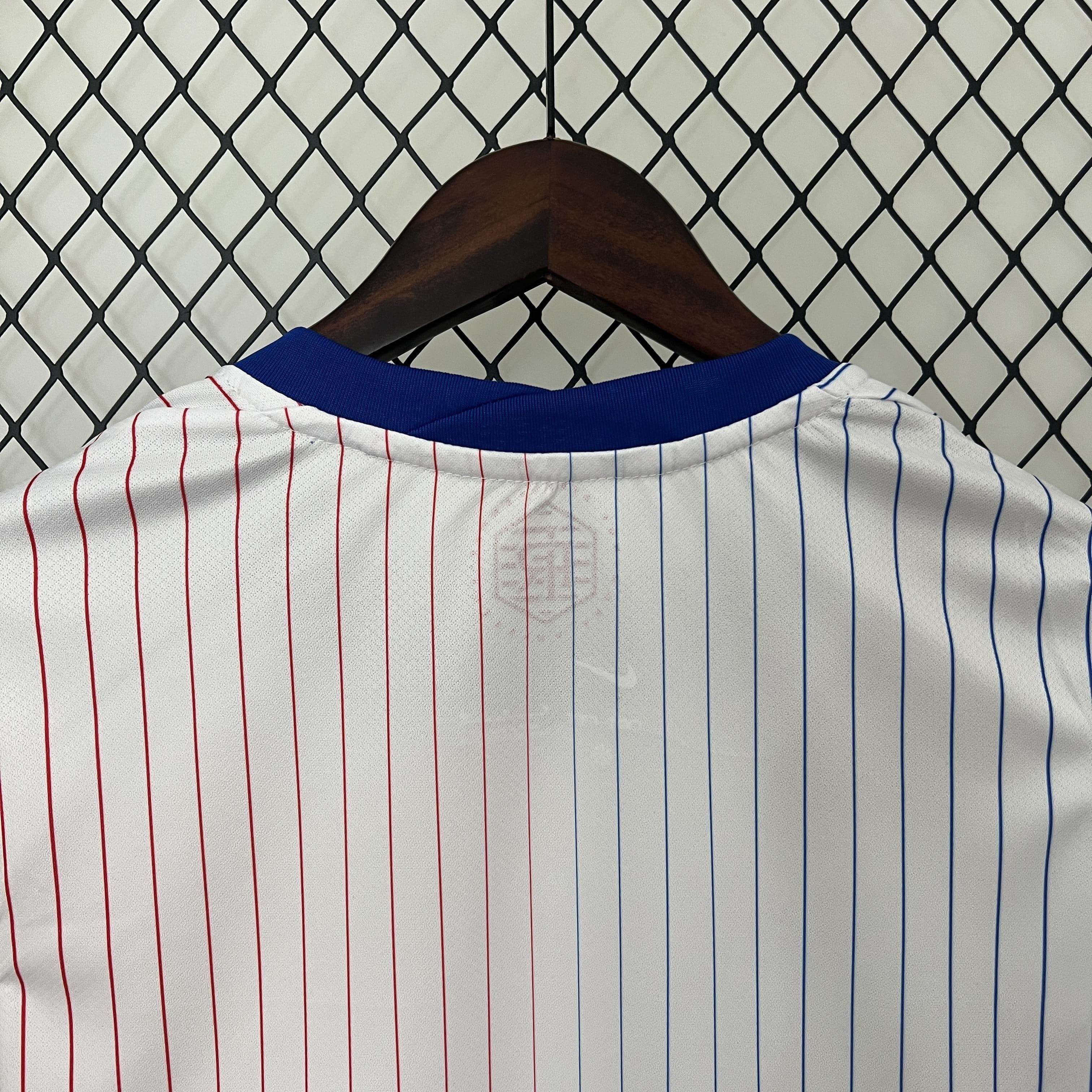 CAMISETA FRANCIA lI 2024 MUJER (VERSIÓN FAN) - ZonaCamisetas