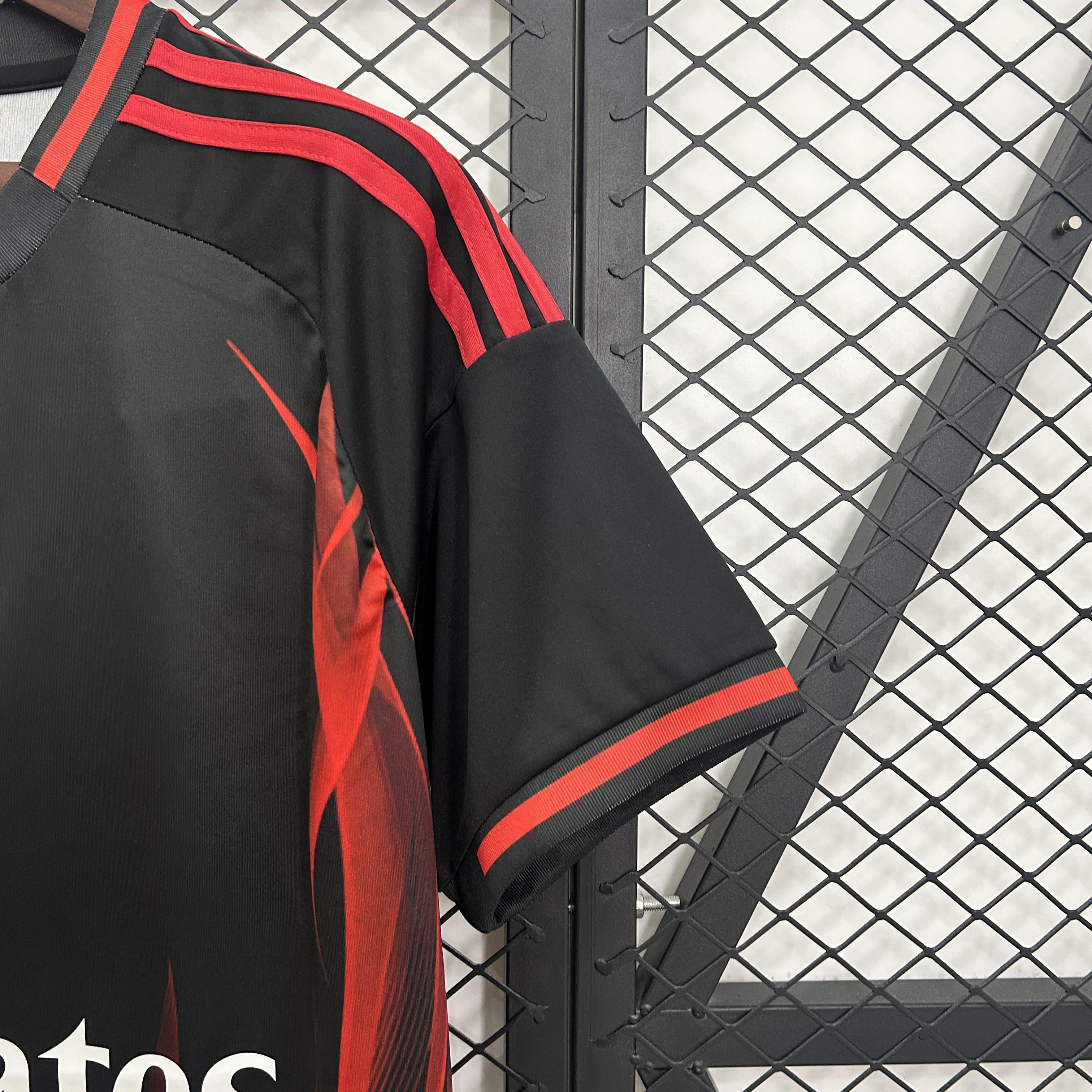 CAMISETA BENFICA l 25/26 HOMBRE (VERSIÓN FAN)