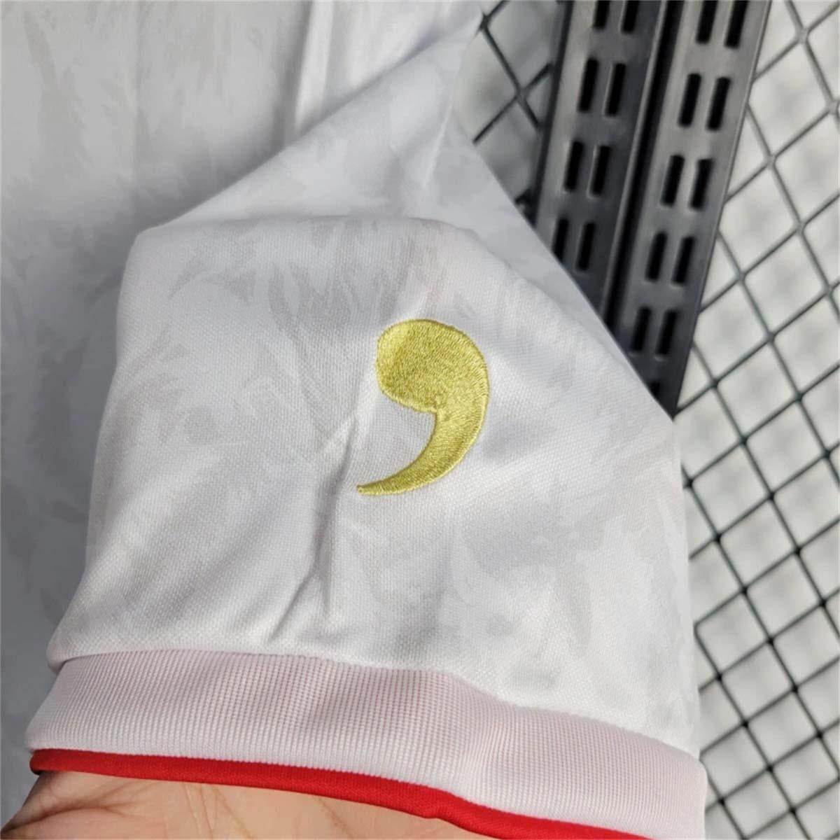 CAMISETA INGLATERRA ESPECIAL I HOMBRE (VERSIÓN FAN) - ZonaCamisetas