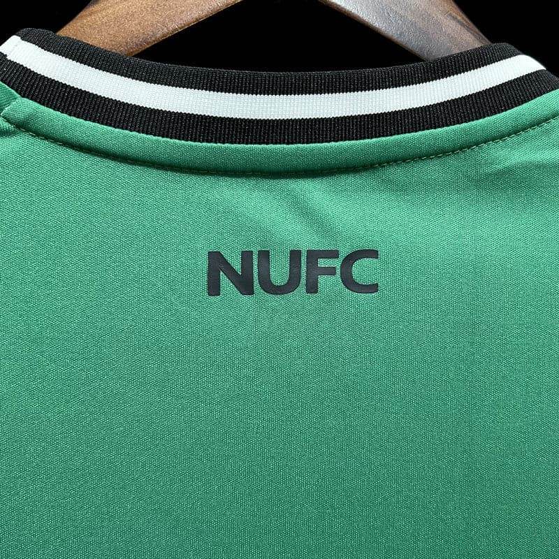 CAMISETA NEWCASTLE Il 23/24 HOMBRE (VERSIÓN FAN) - ZonaCamisetas