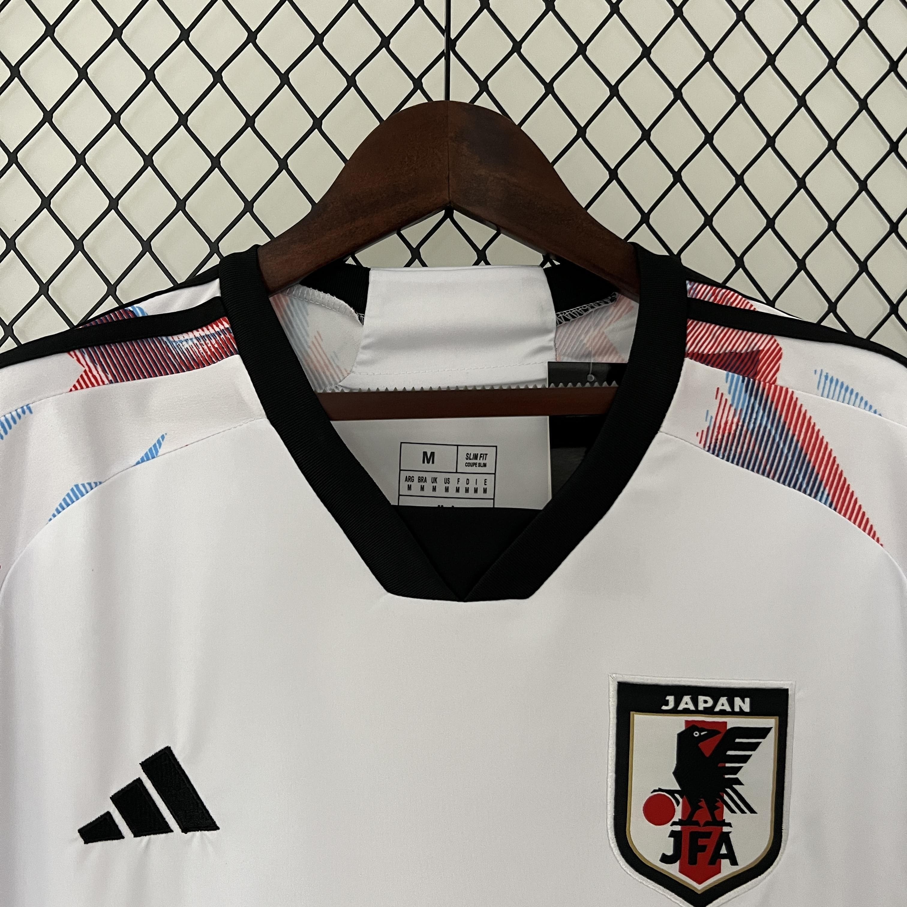 CAMISETA JAPÓN EDICIÓN ESPECIAL VIII 23/24 HOMBRE (VERSIÓN FAN)