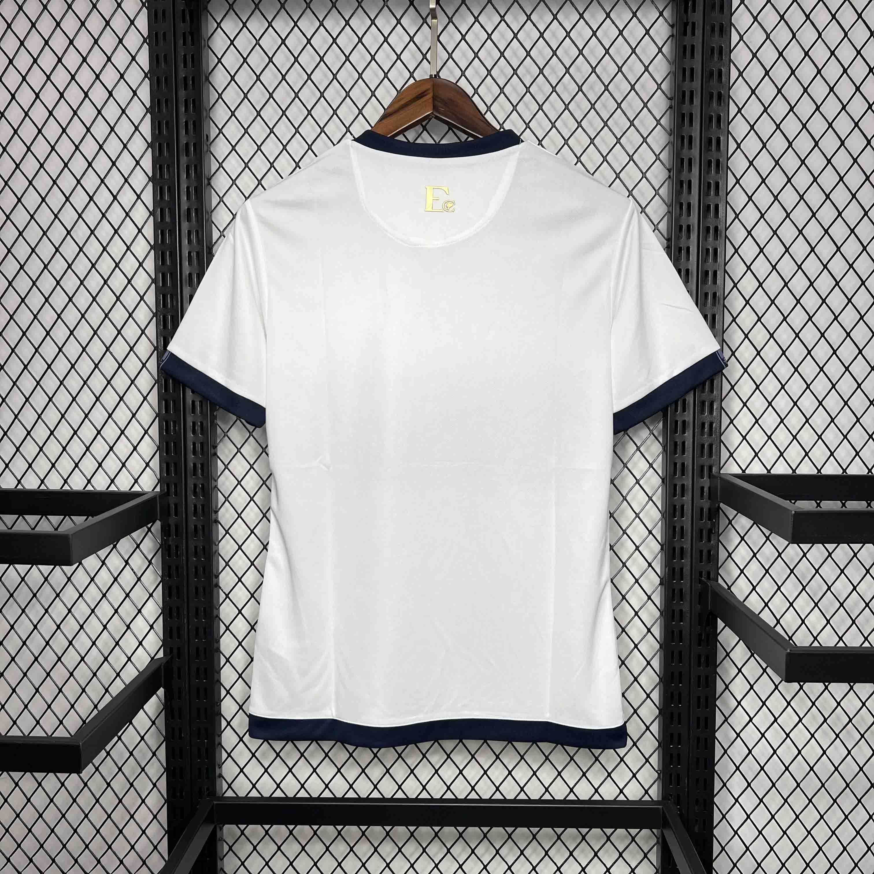 CAMISETA ECUADOR llI 2024 HOMBRE (VERSIÓN FAN) - ZonaCamisetas