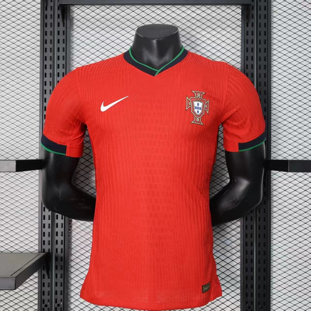 ZonaCamisetas PORTUGAL I EURO 2024 HOMBRE (VERSIÓN JUGADOR) La Pelota Mundo PORTUGAL