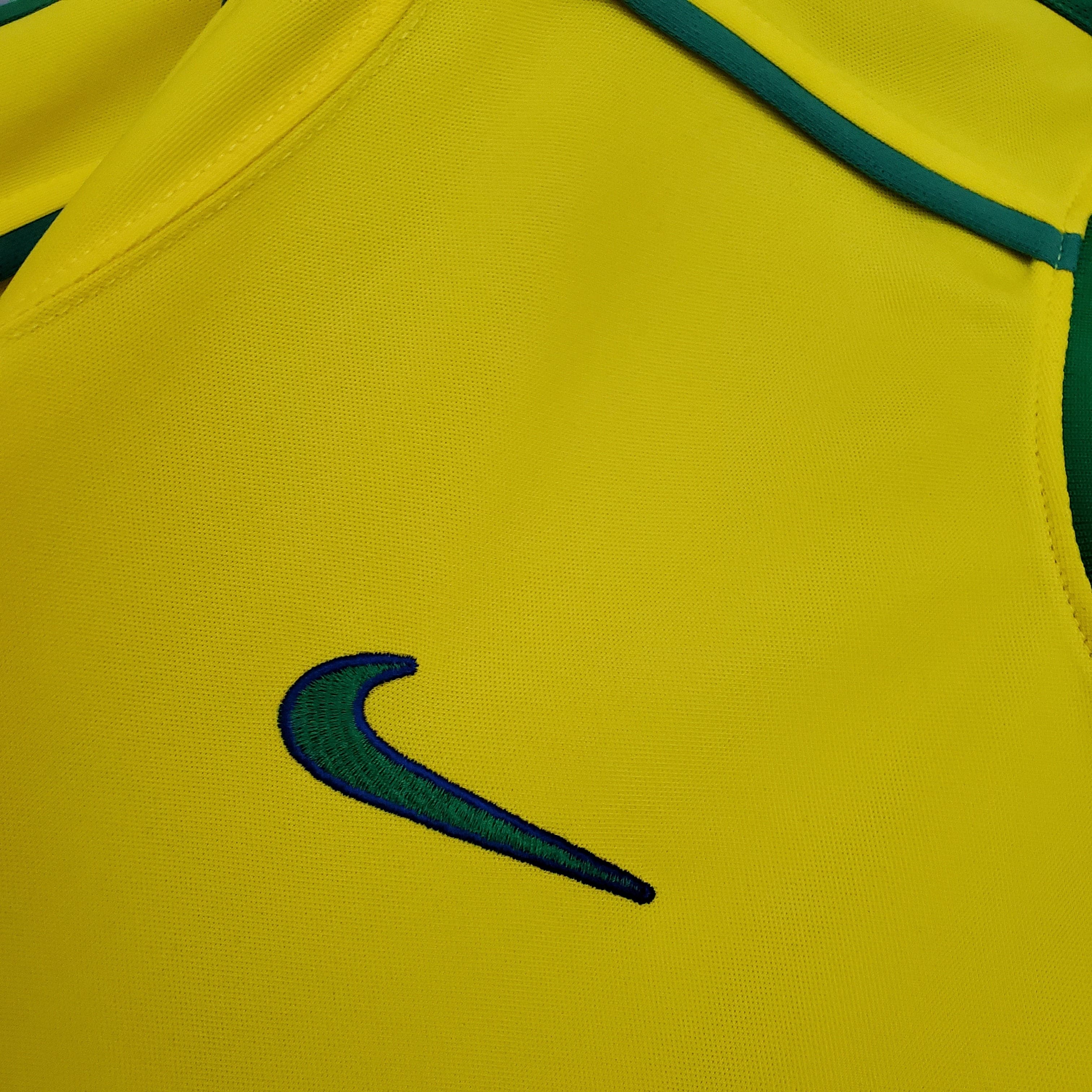 CAMISETA BRASIL I 98 HOMBRE (RETRO)