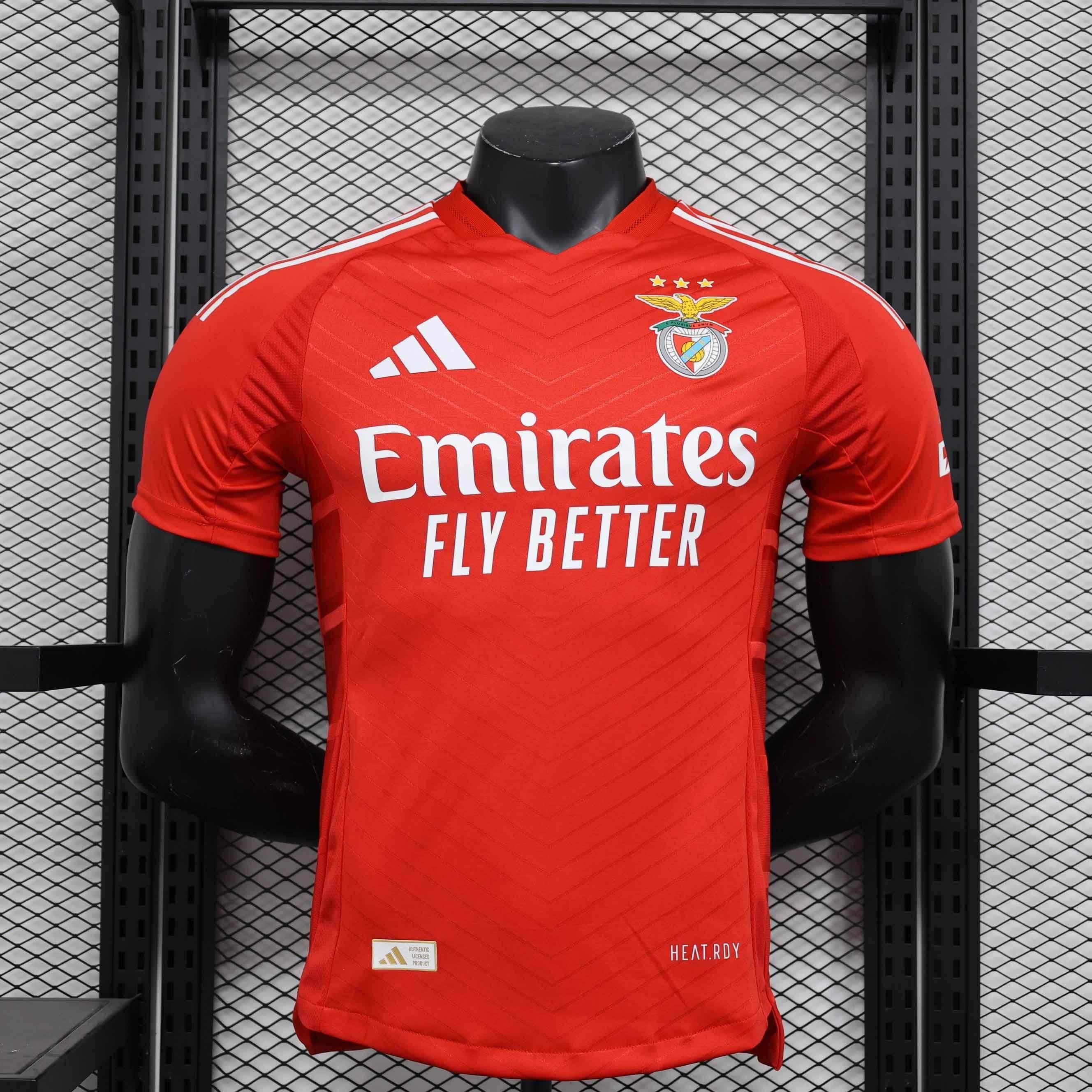 CAMISETA BENFICA I 24/25 HOMBRE (VERSIÓN JUGADOR) - ZonaCamisetas