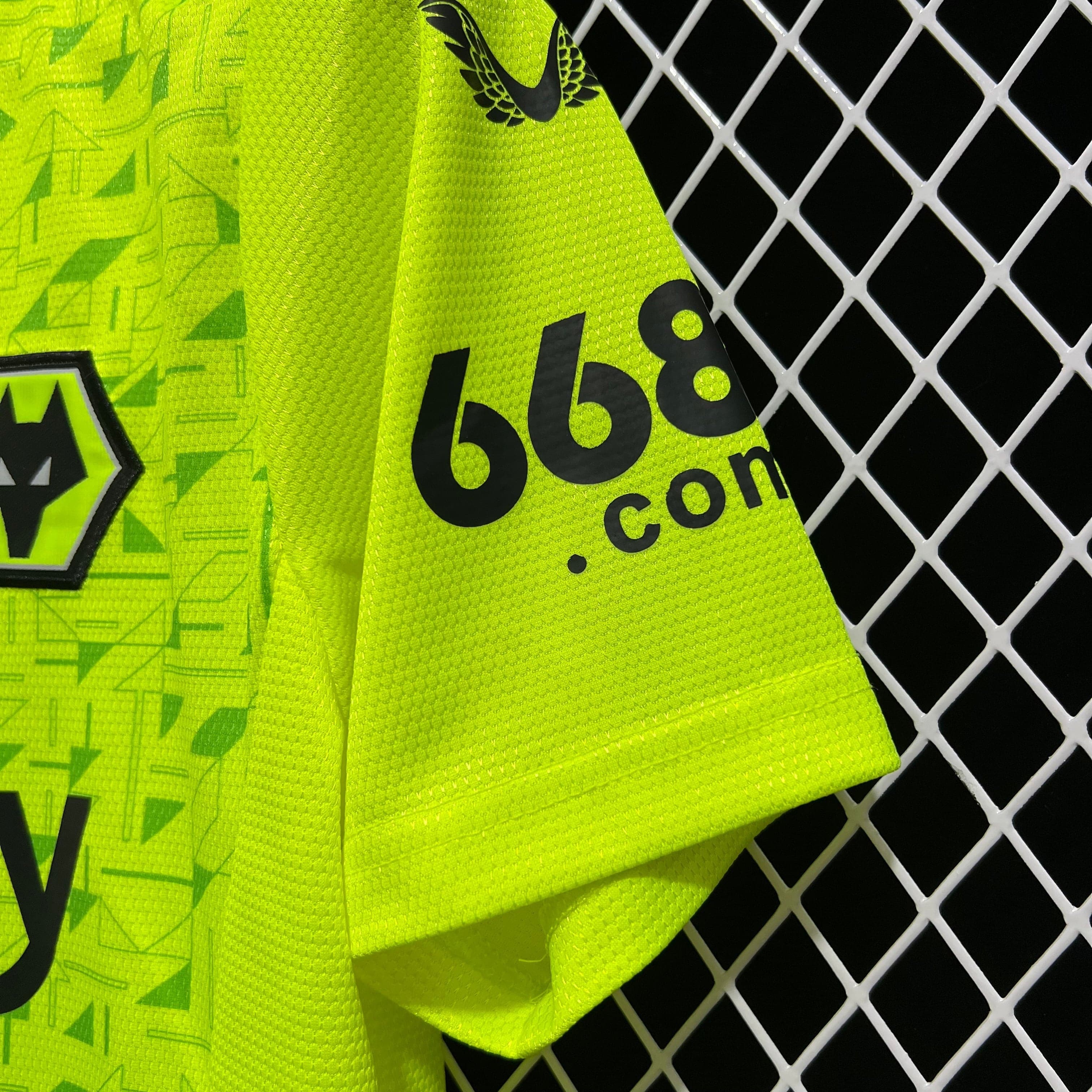 CAMISETA WOLVERHAMPTON II 23/24 HOMBRE (VERSIÓN FAN)