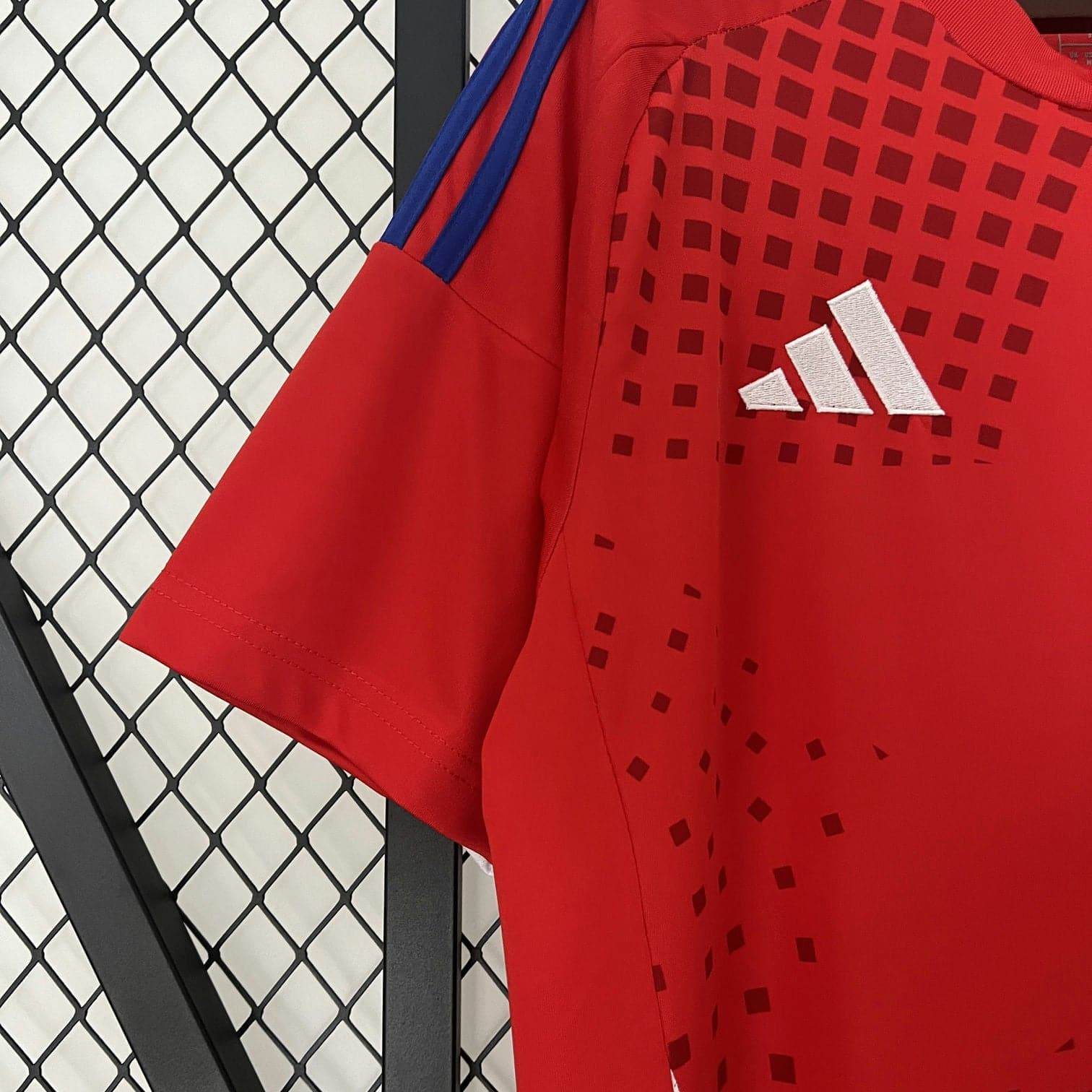 CAMISETA CHILE I COPA AMÉRICA 2024 HOMBRE (VERSIÓN FAN) - ZonaCamisetas