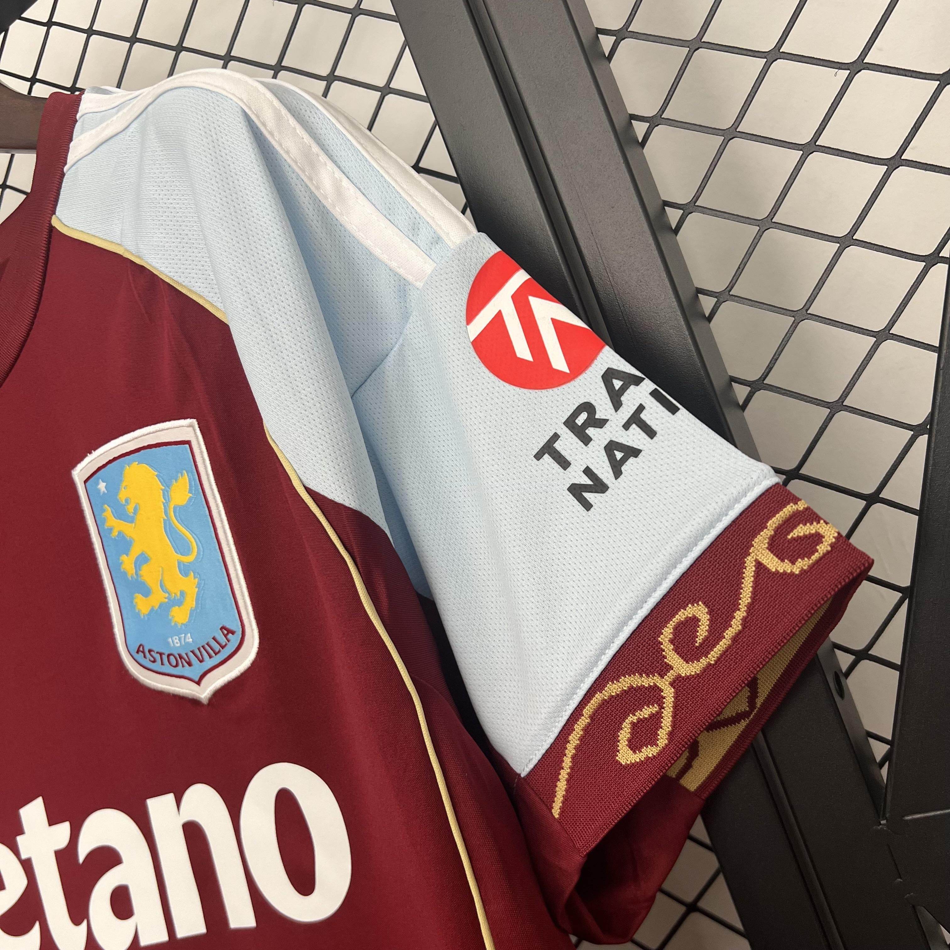 CAMISETA ASTON VILLA I 25/26 HOMBRE (VERSIÓN FAN) - ZonaCamisetas