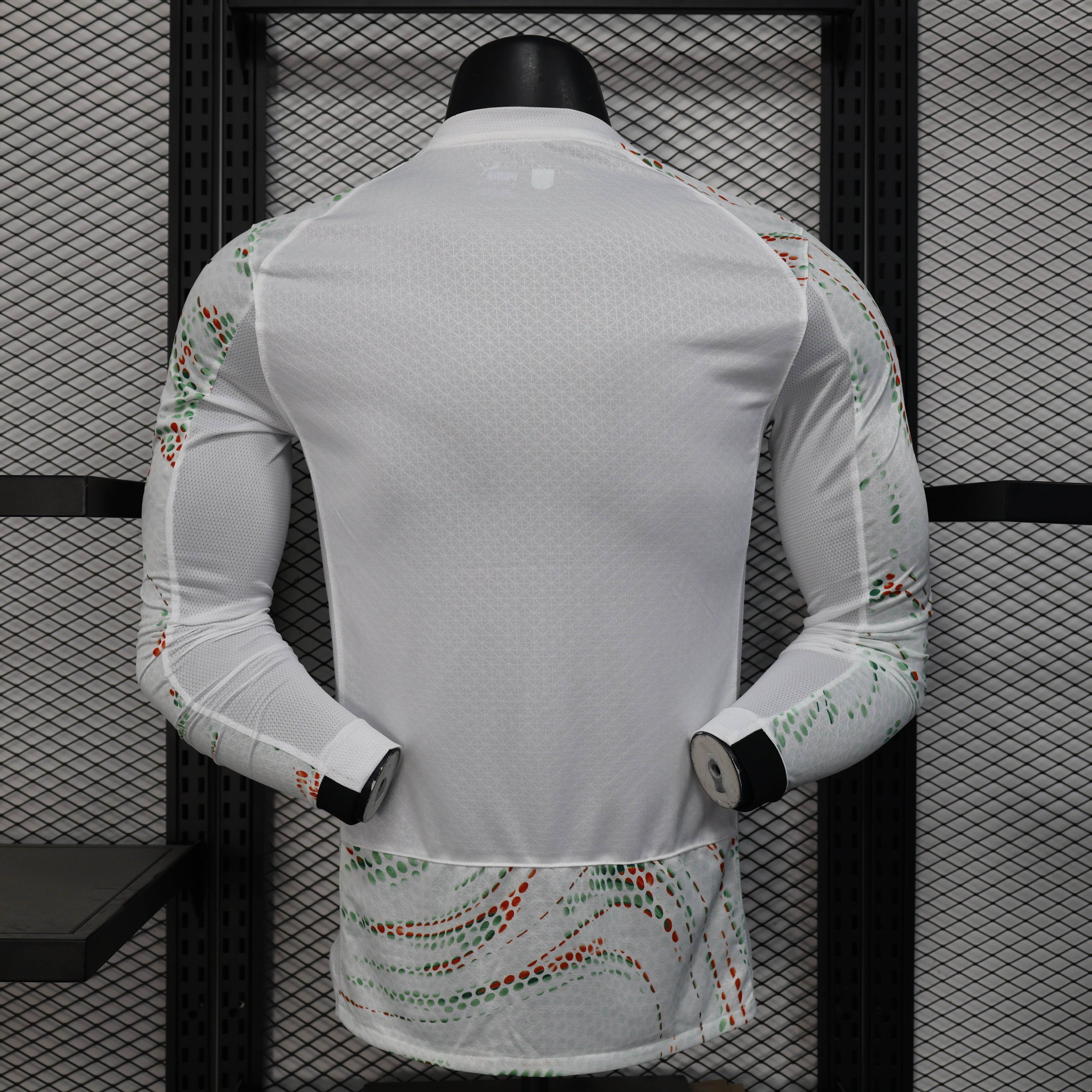 CAMISETA PORTUGAL Il 2025 HOMBRE (VERSIÓN JUGADOR) MANGA LARGA - ZonaCamisetas