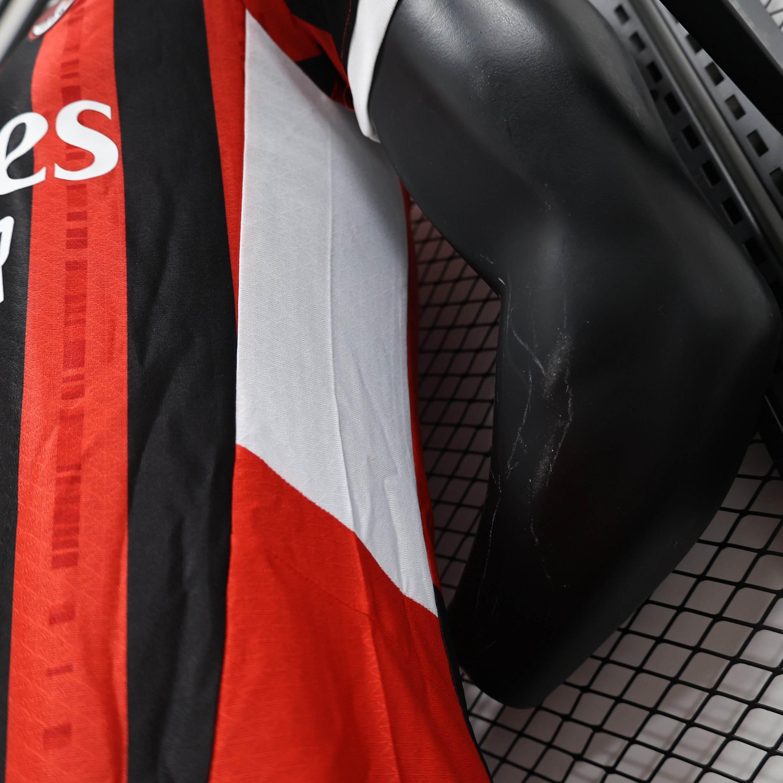 CAMISETA AC MILAN l 24/25 HOMBRE (VERSIÓN JUGADOR) - ZonaCamisetas