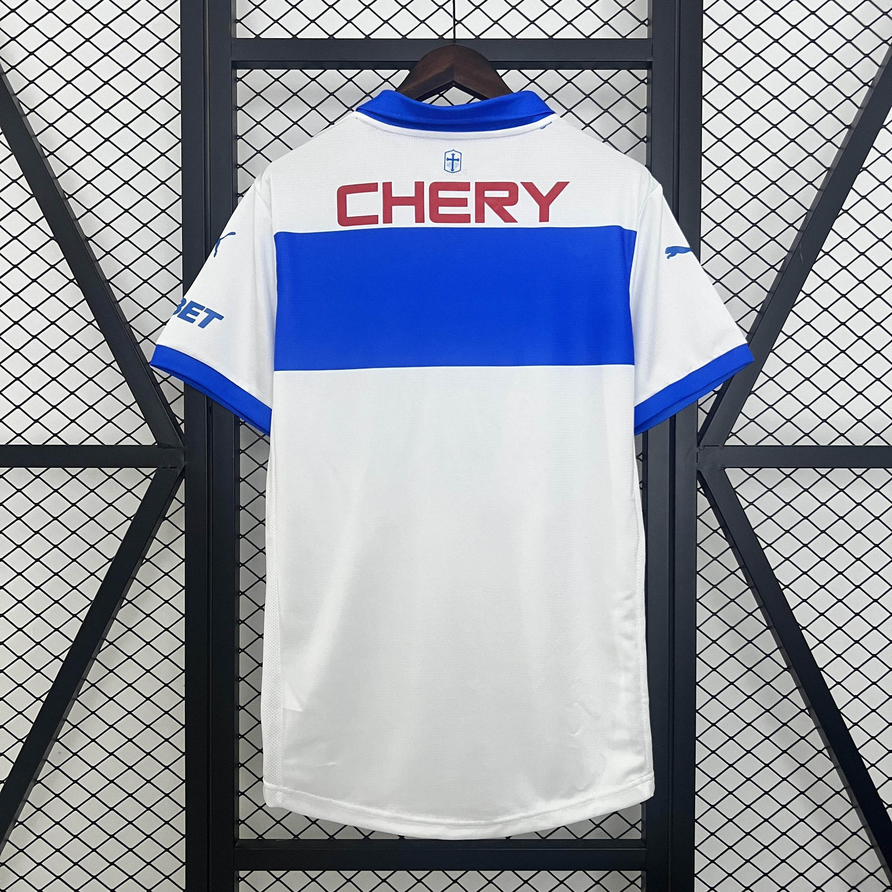 CAMISETA UNIVERSIDAD CATÓLICA I 25/26 HOMBRE (VERSIÓN FAN) - ZonaCamisetas