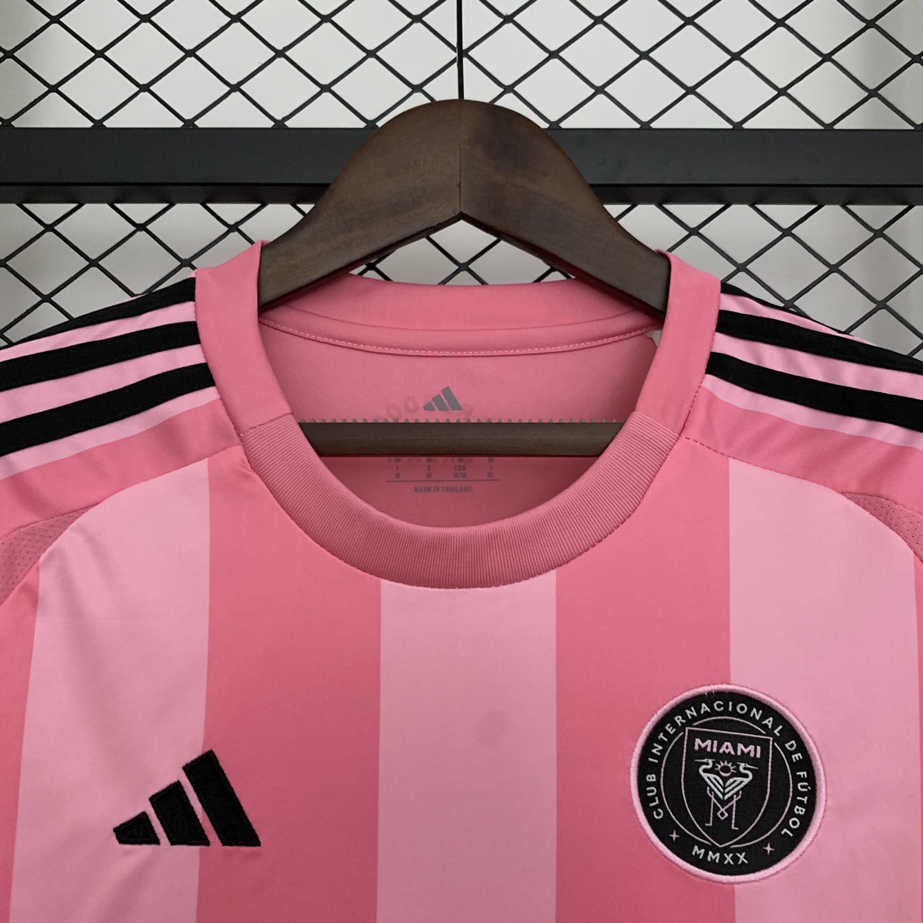 CAMISETA INTER MIAMI l 25/26 MUJER (VERSIÓN FAN)