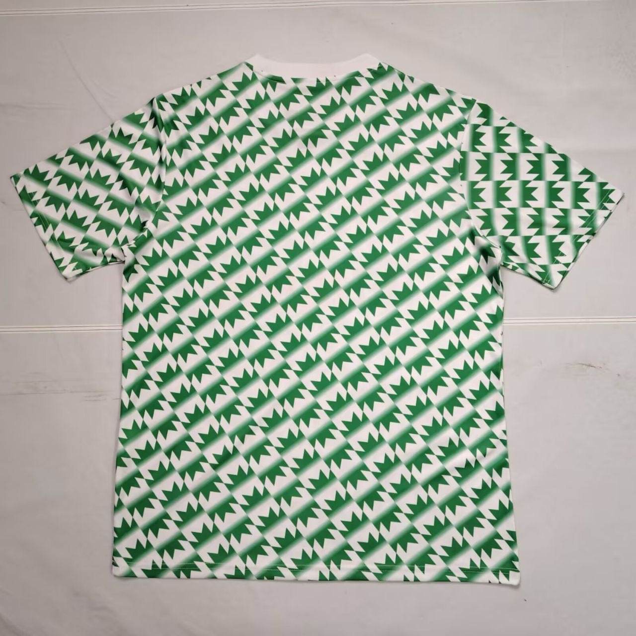 CAMISETA PALESTINA l 2024 HOMBRE (RETRO) - ZonaCamisetas
