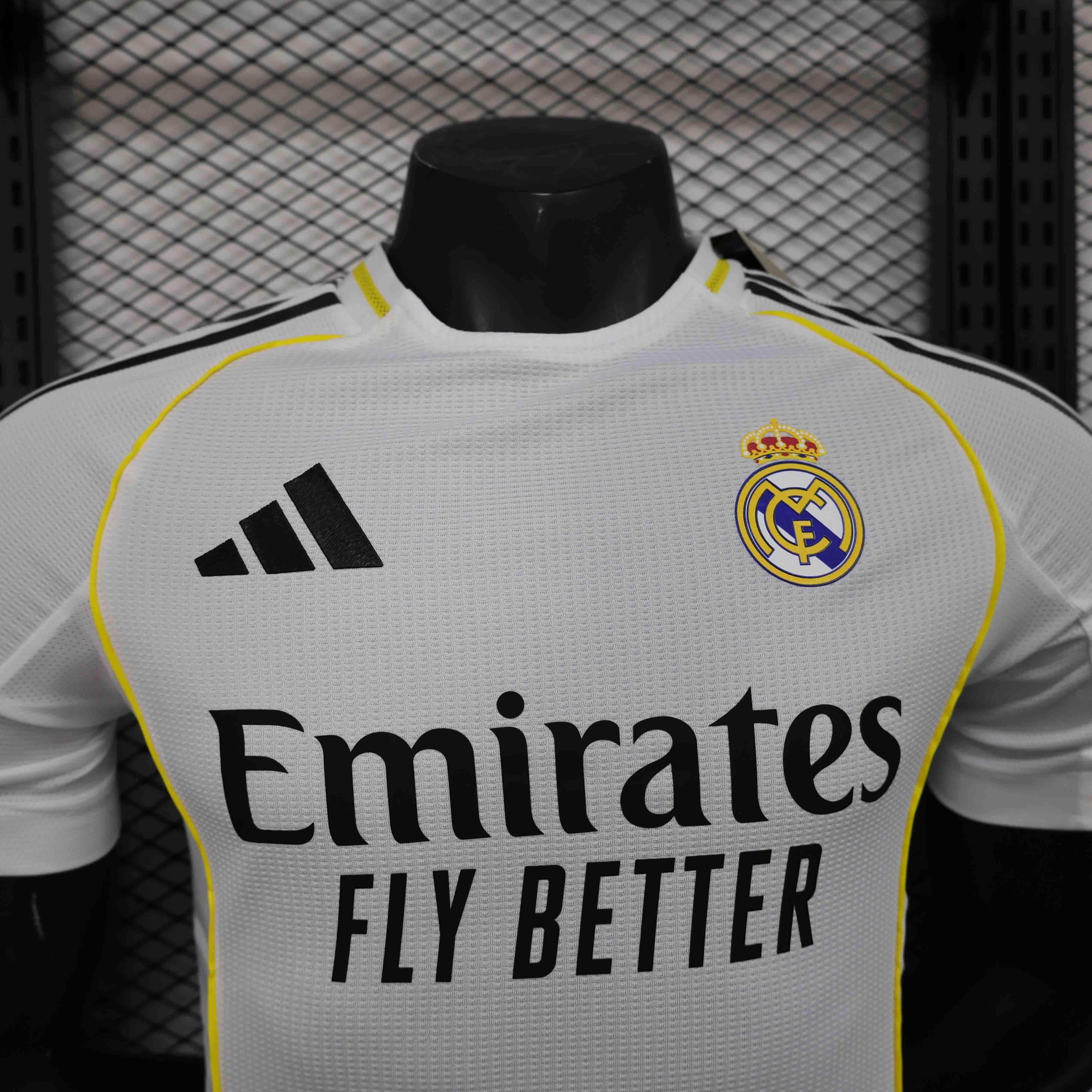 CAMISETA REAL MADRID l 25/26 (VERSIÓN JUGADOR) - ZonaCamisetas