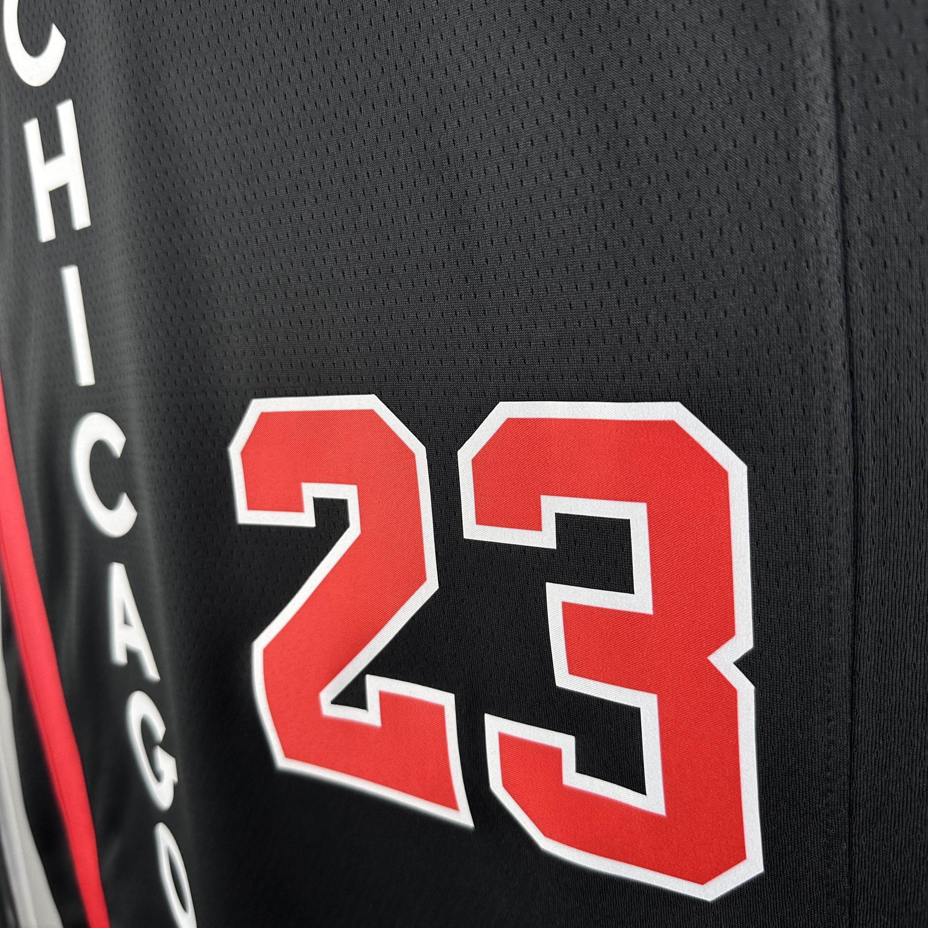 CAMISETA CHICAGO SEASON 24 HOMBRE EDICIÓN JORDAN (NBA) - ZonaCamisetas