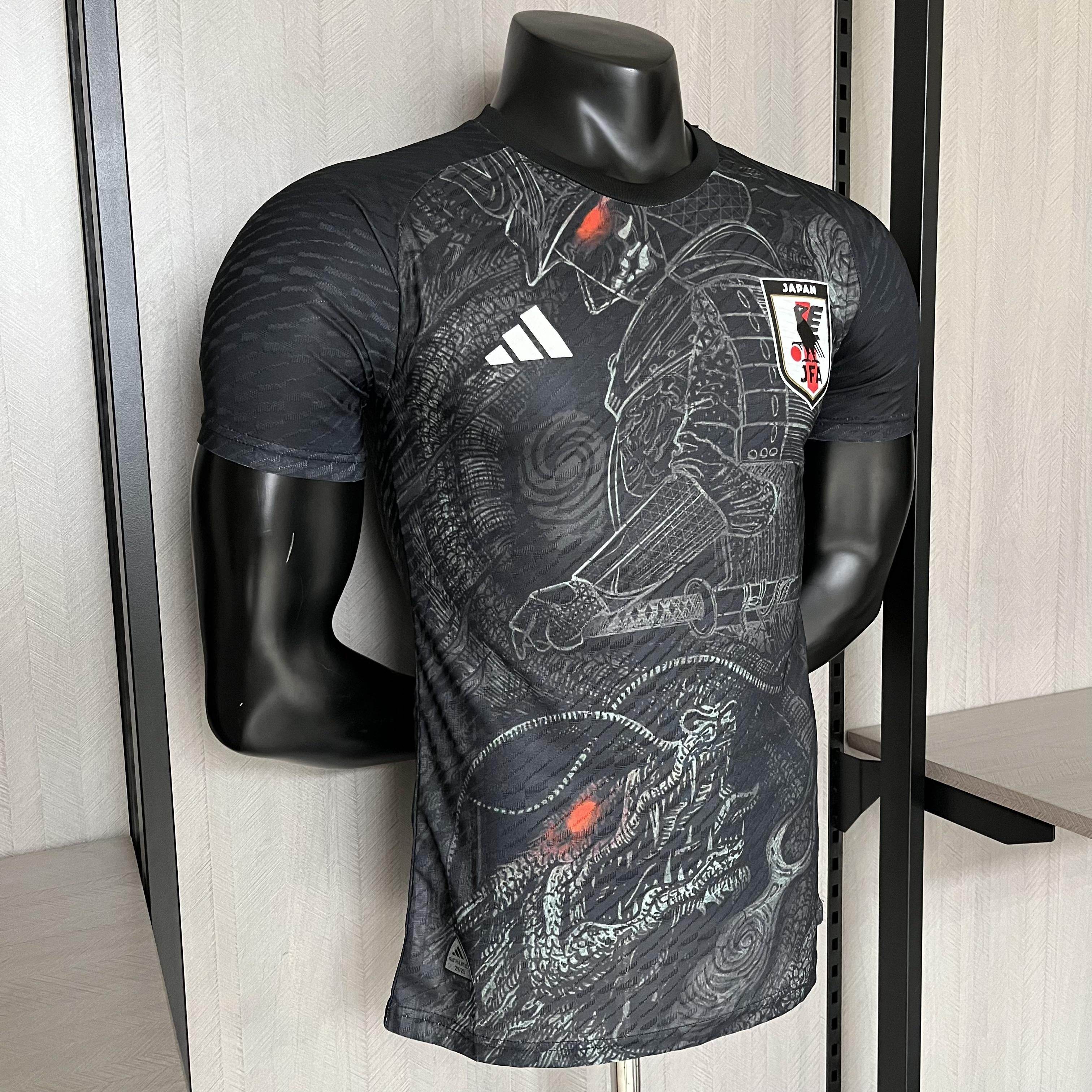 CAMISETA JAPÓN EDICIÓN ESPECIAL Il 24/25 HOMBRE (VERSIÓN JUGADOR) - ZonaCamisetas