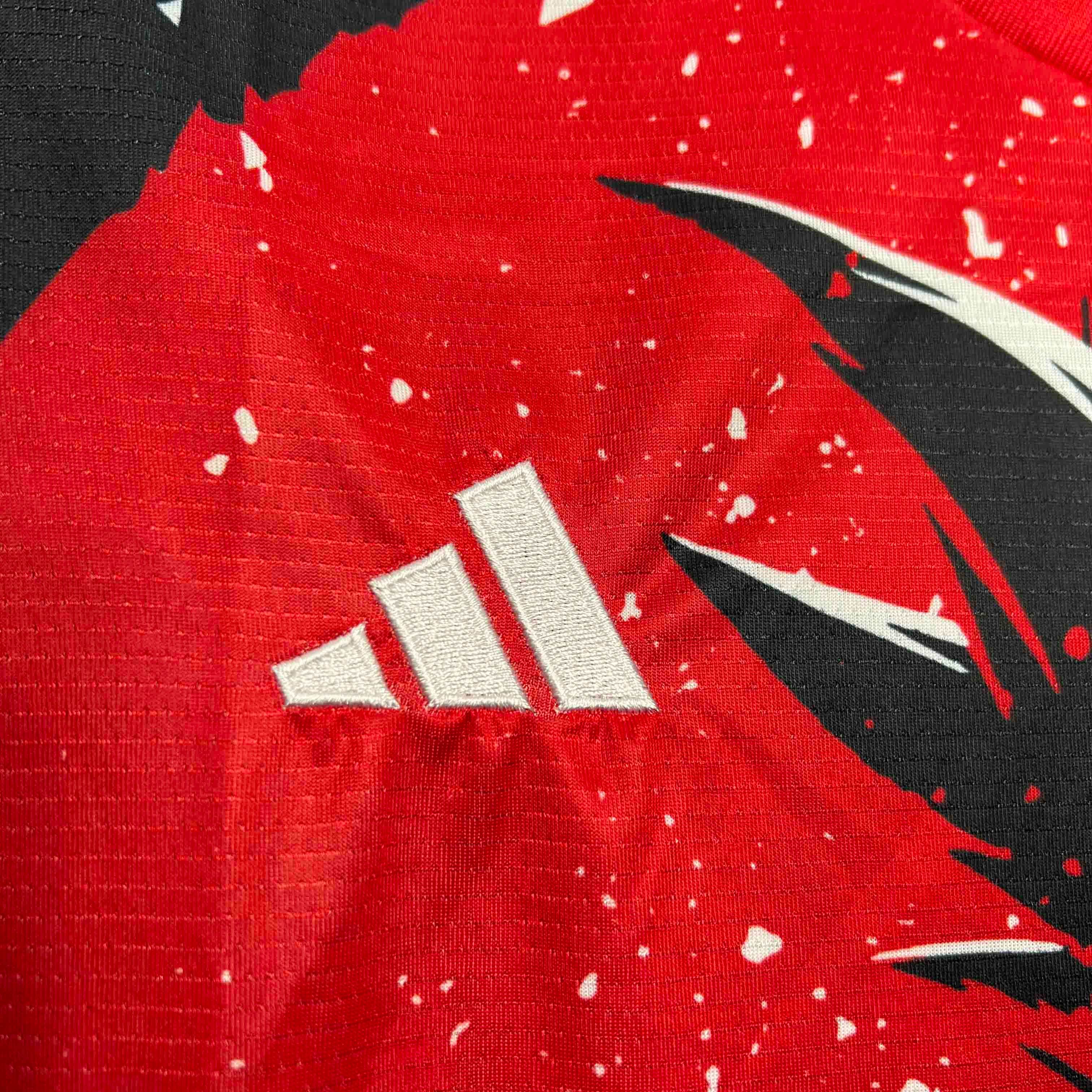CAMISETA JAPÓN GOKU I 2024 HOMBRE (VERSIÓN FAN) - ZonaCamisetas