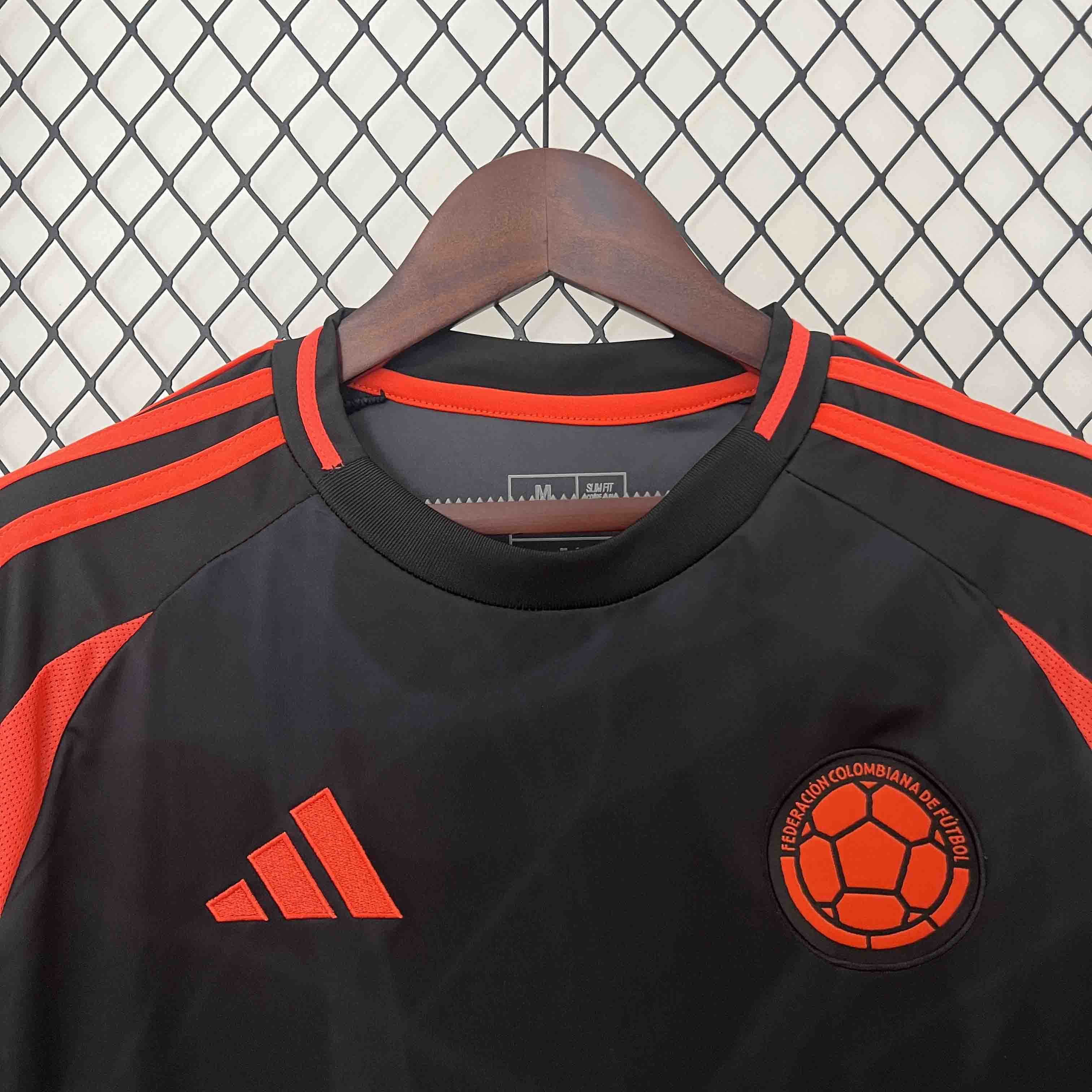 CAMISETA COLOMBIA Il 2024 HOMBRE (VERSIÓN FAN) - ZonaCamisetas