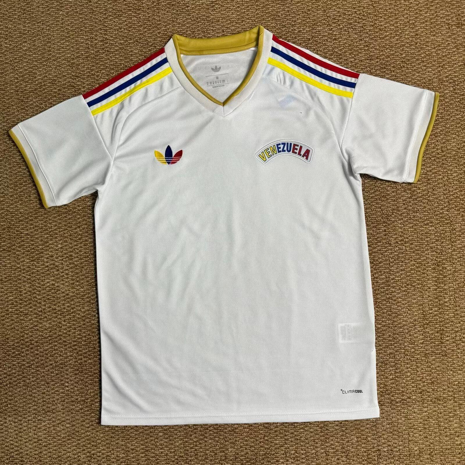 CAMISETA VENEZUELA II 2026 HOMBRE (VERSIÓN FAN)