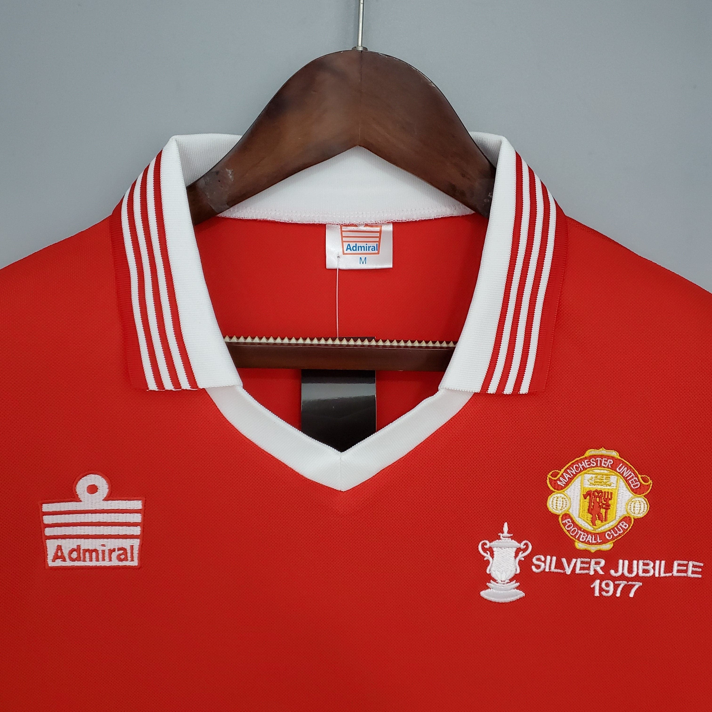 CAMISETA MANCHESTER UNITED I 1977 HOMBRE (RETRO)