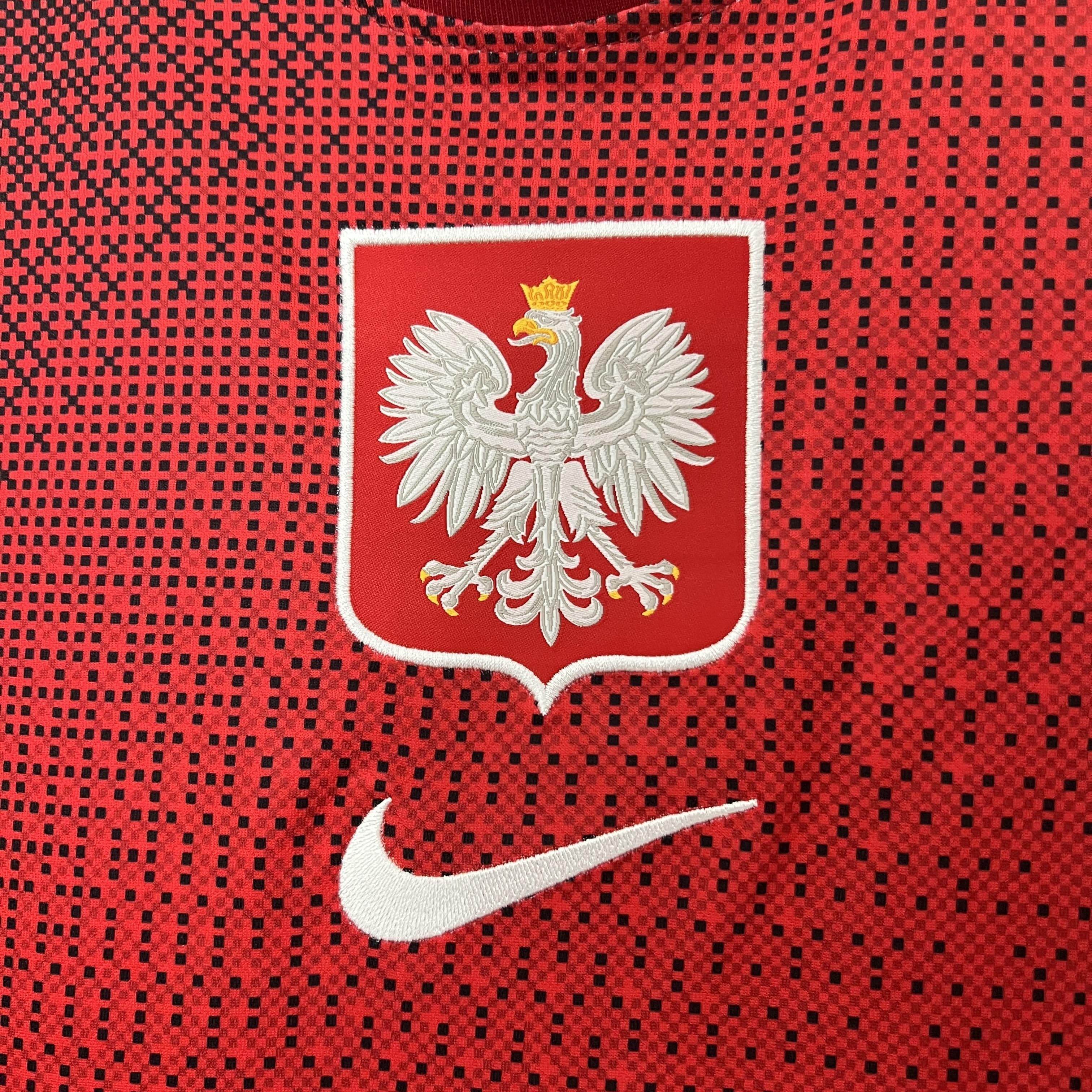 CAMISETA POLONIA Il 24 HOMBRE (VERSIÓN FAN) - ZonaCamisetas