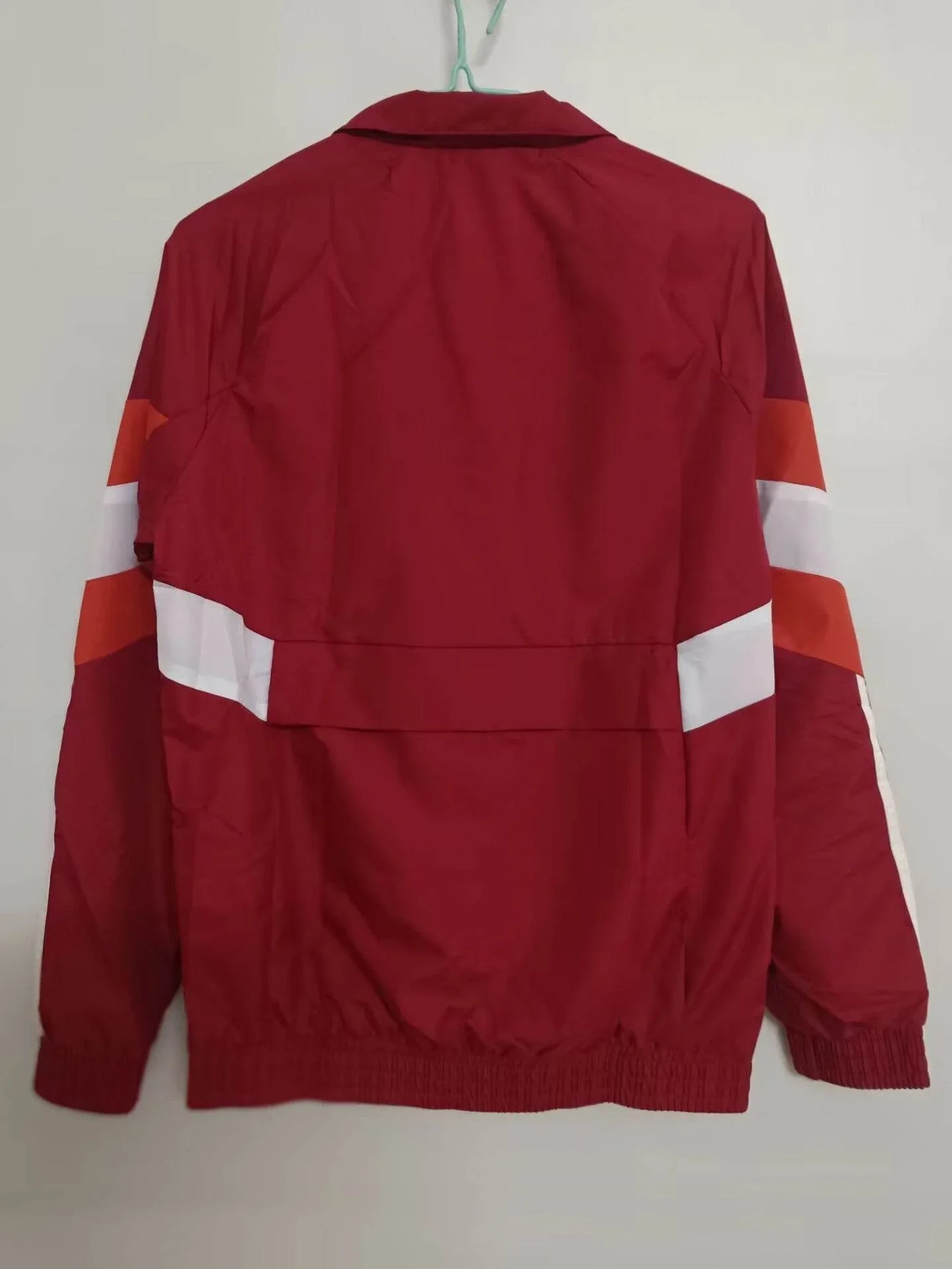 CORTAVIENTO BAYERN DE MUNICH Il 24/25 - ZonaCamisetas