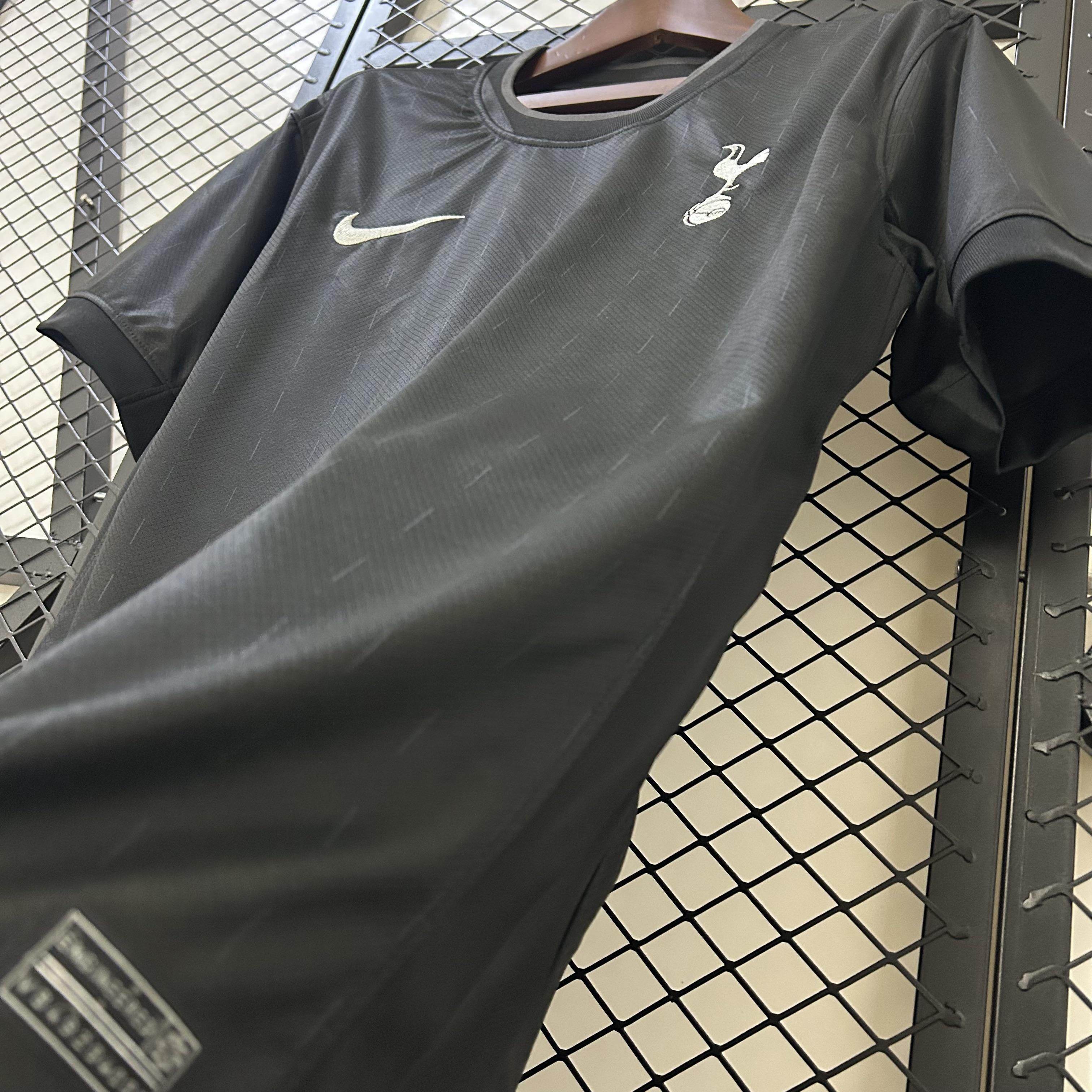 CAMISETA TOTTENHAM ll 25/26 HOMBRE (VERSIÓN FAN) - ZonaCamisetas