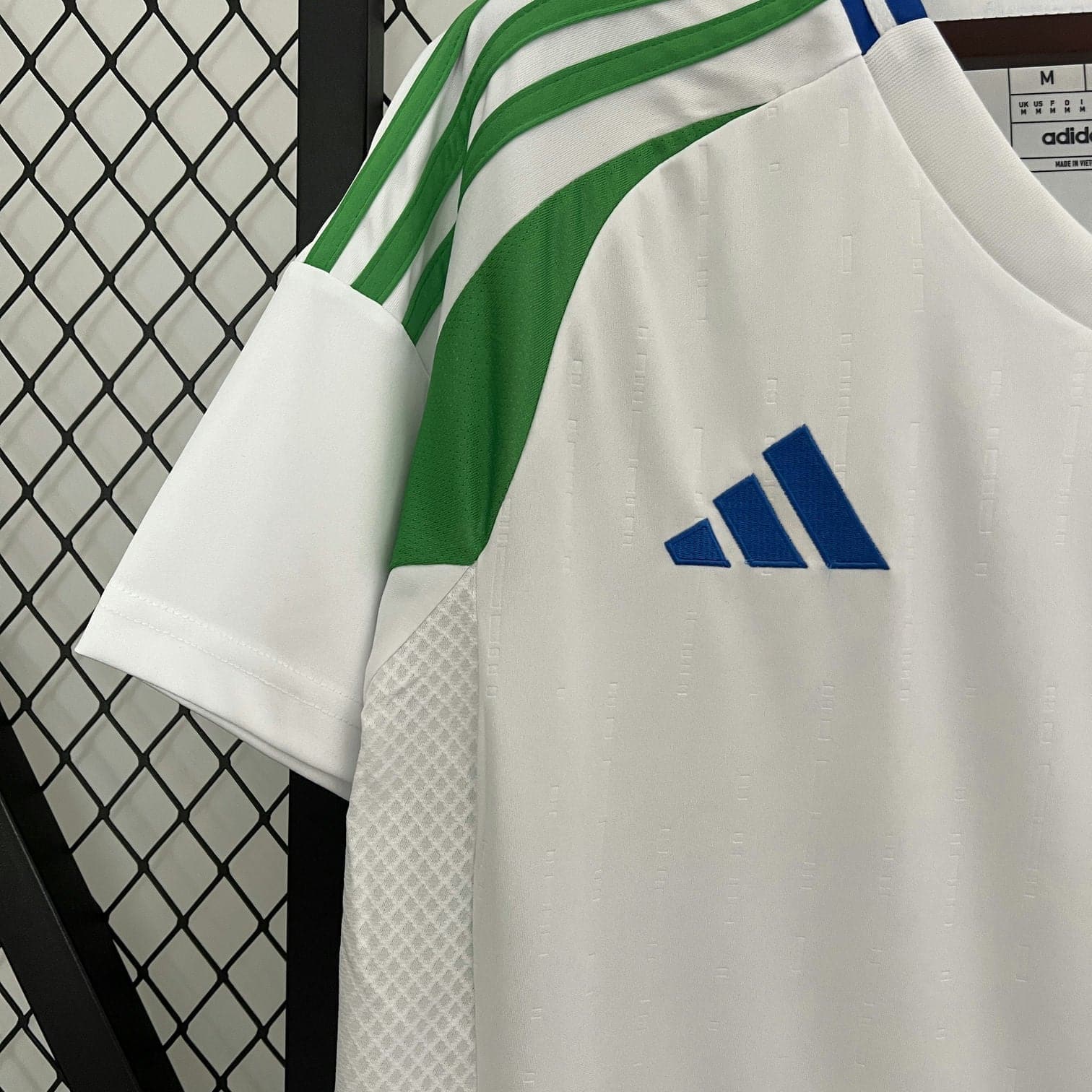CAMISETA ITALIA II EURO 2024 HOMBRE (VERSIÓN FAN)