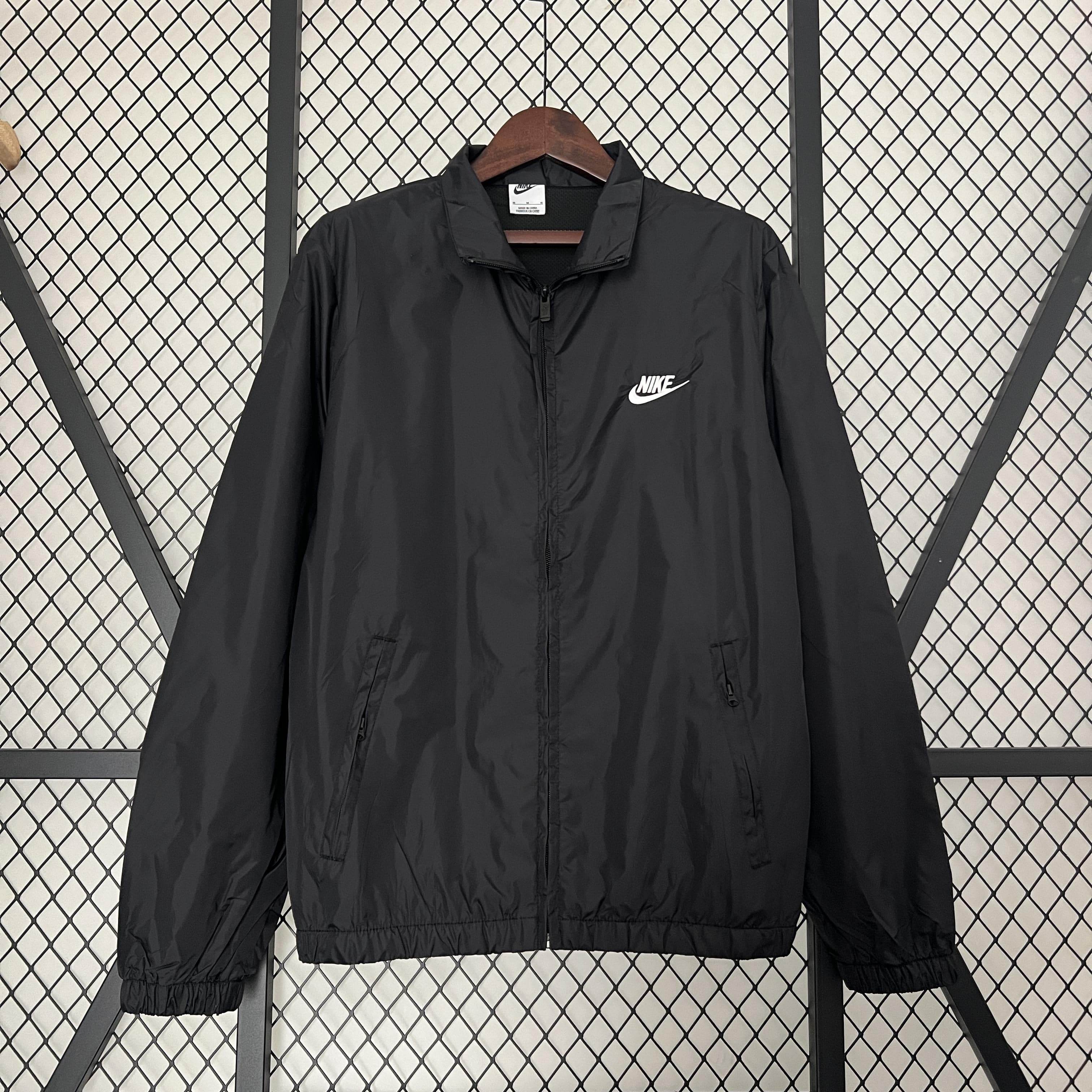 CORTAVIENTO NIKE BLACK 2024 - ZonaCamisetas