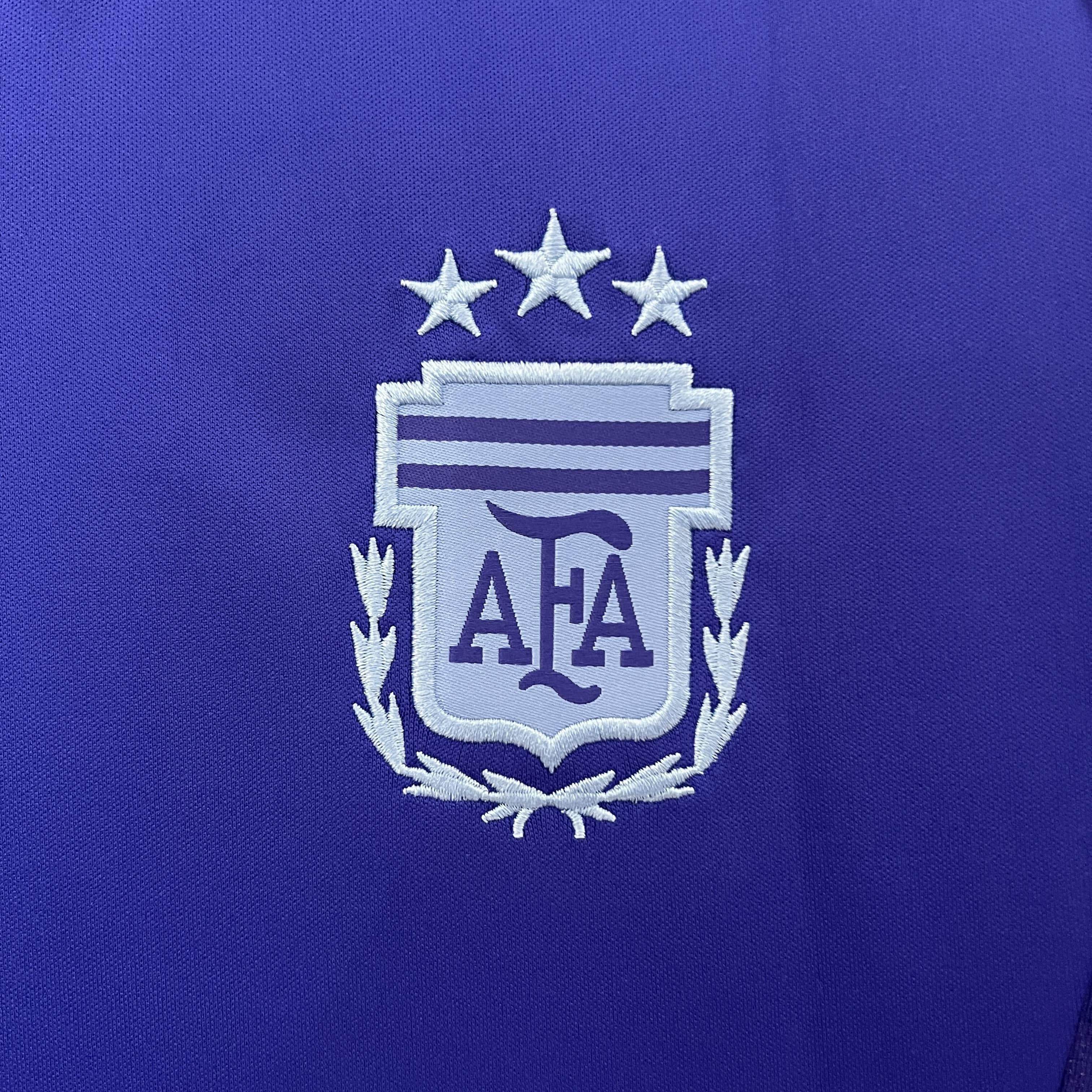 CAMISETA ARGENTINA Il 2024 MUJER (VERSIÓN FAN) - ZonaCamisetas