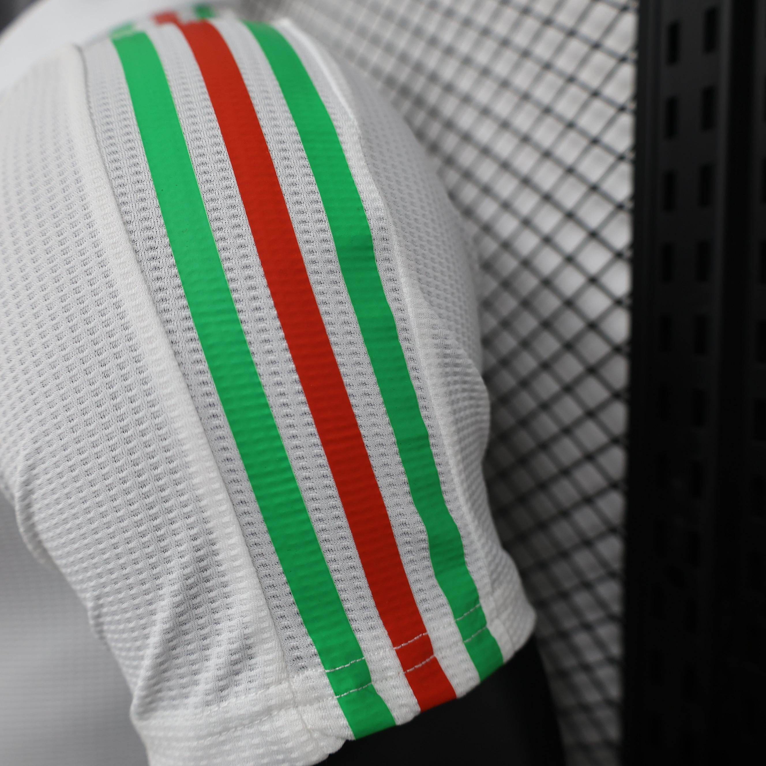 CAMISETA ITALIA WHITE 2024 EDICIÓN ESPECIAL HOMBRE (VERSIÓN JUGADOR) - ZonaCamisetas