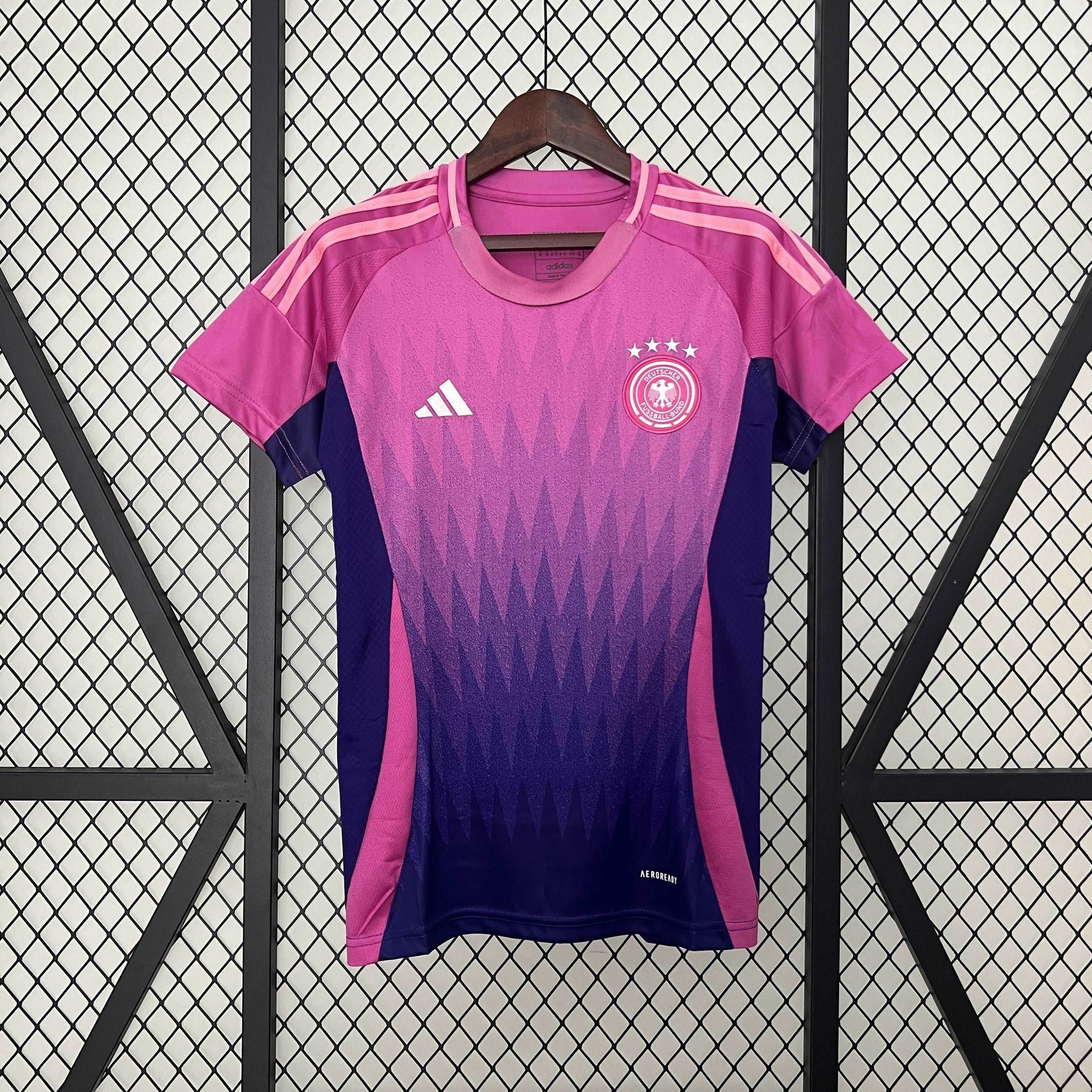 CAMISETA ALEMANIA Il 2024 MUJER (VERSIÓN FAN) - ZonaCamisetas